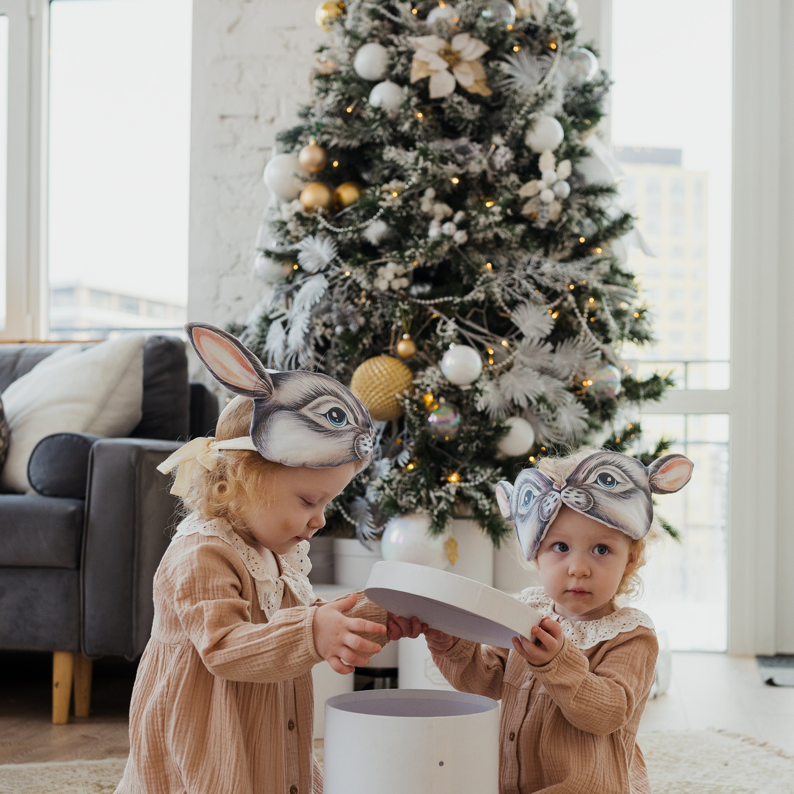 Марина, Саша, Вера и Саша в LuckyLoft