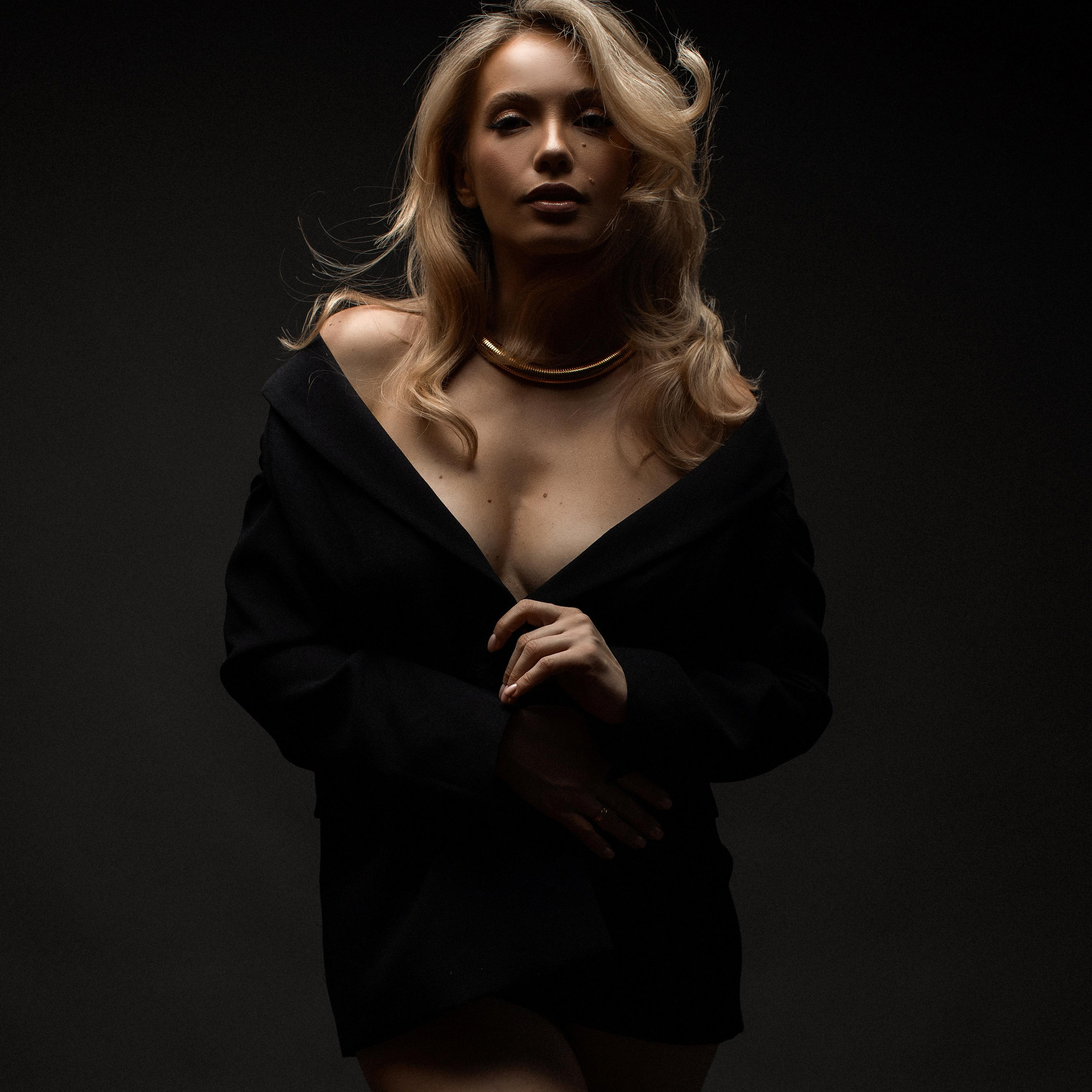 Александра