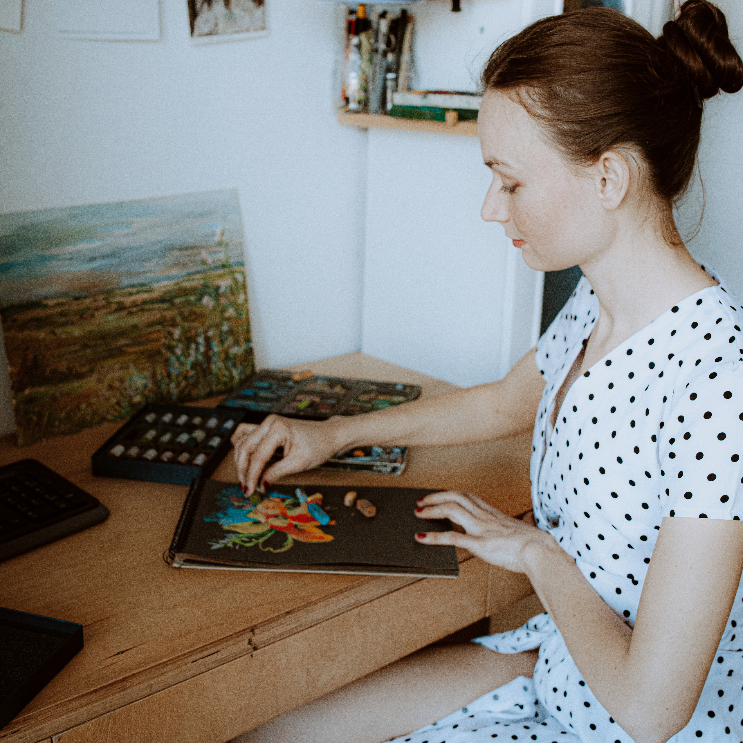 Съемка для художницы Юлии Рябовой