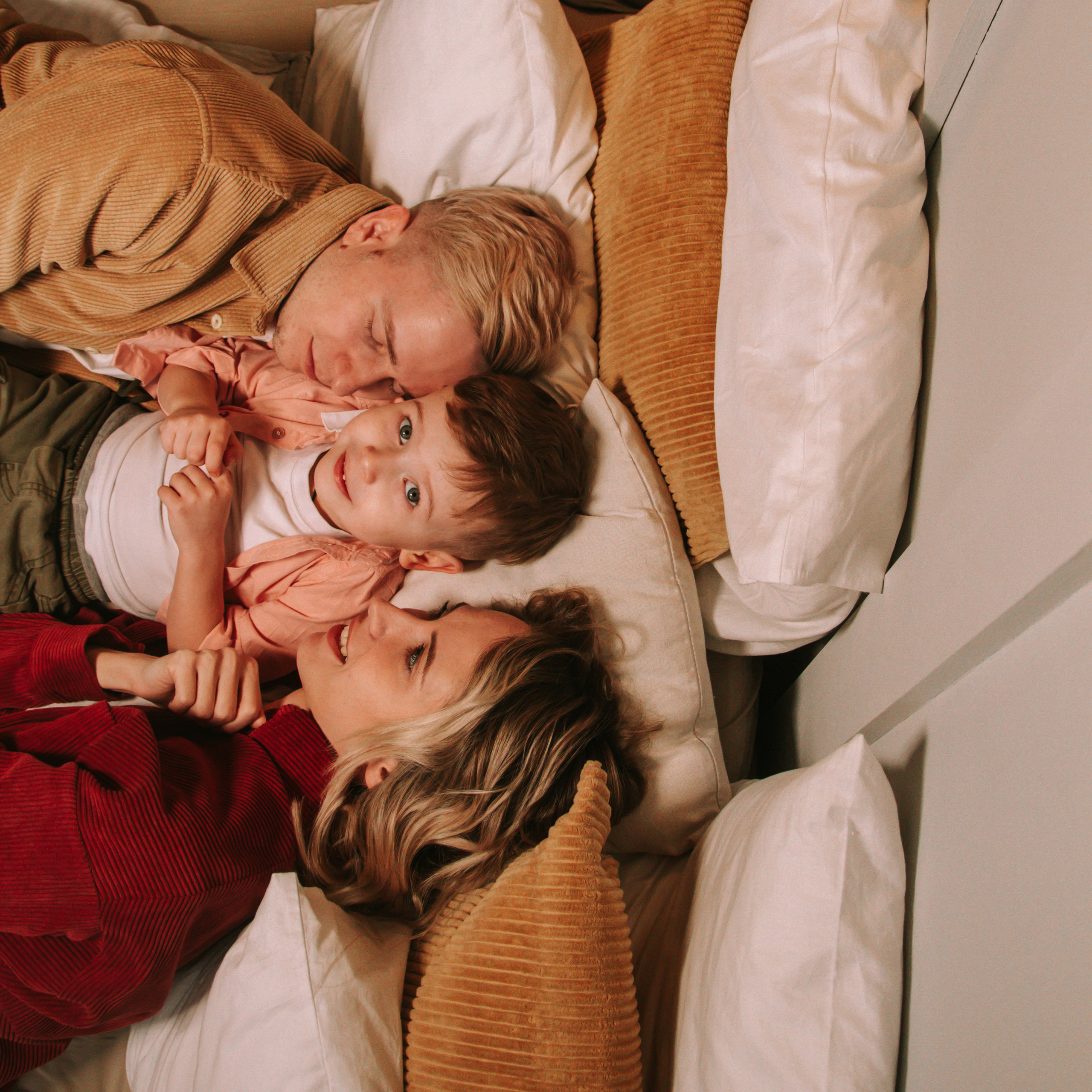 Мама Вика, Папа Костя и Саша. Семейный и детский фотограф в Нижнем Новгороде Мичурова Ксения