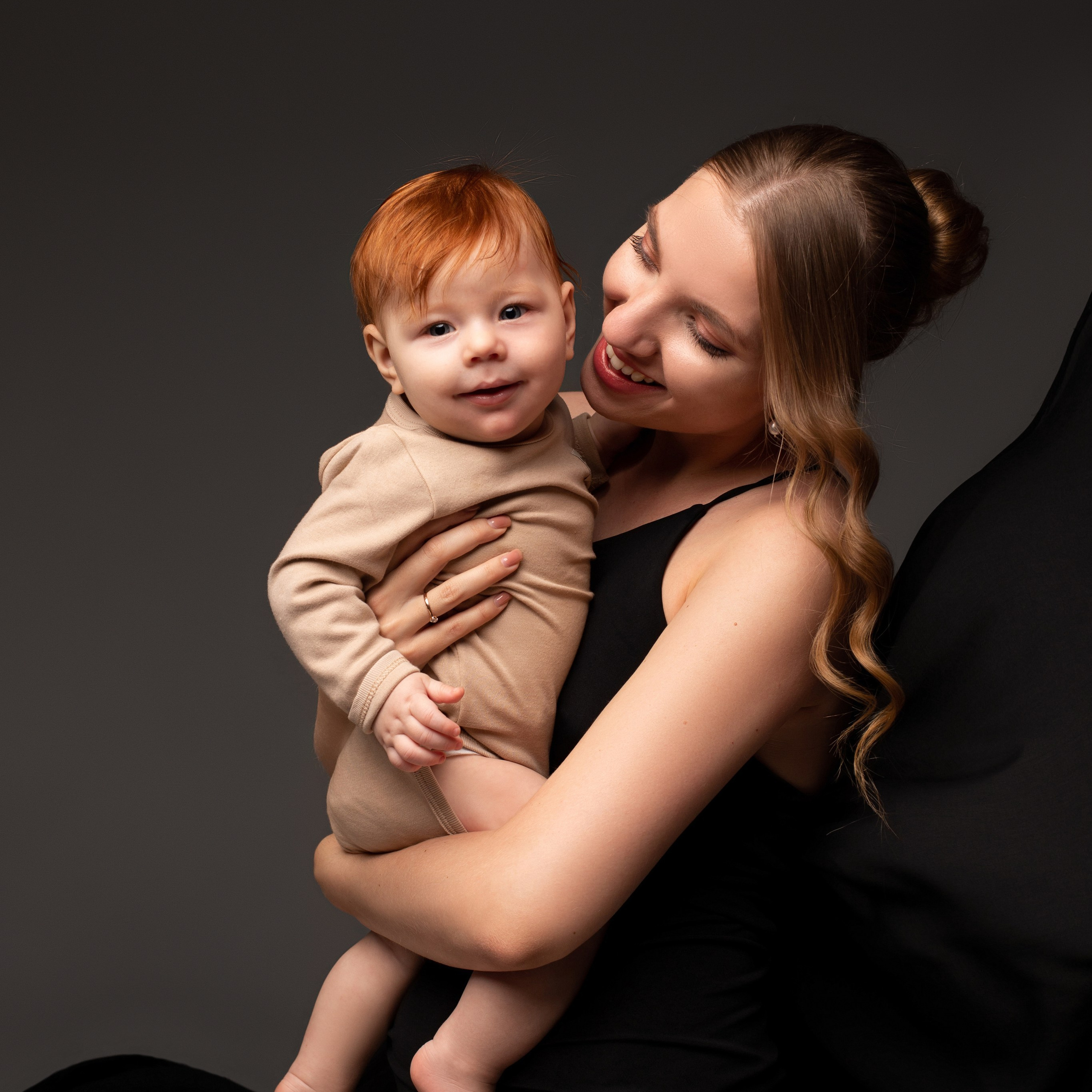 Материнство