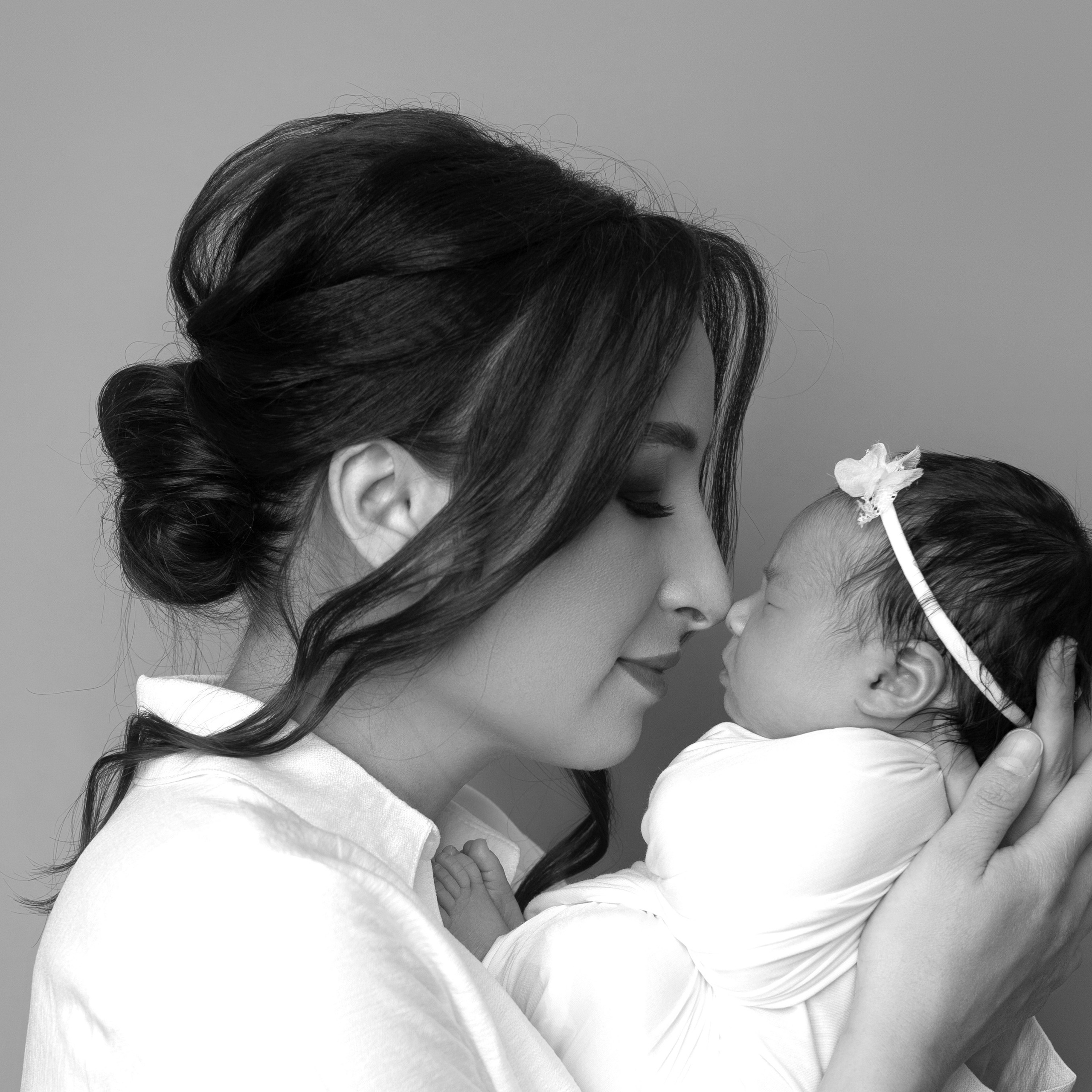 Фотограф Новорожденных в городе Шымкент