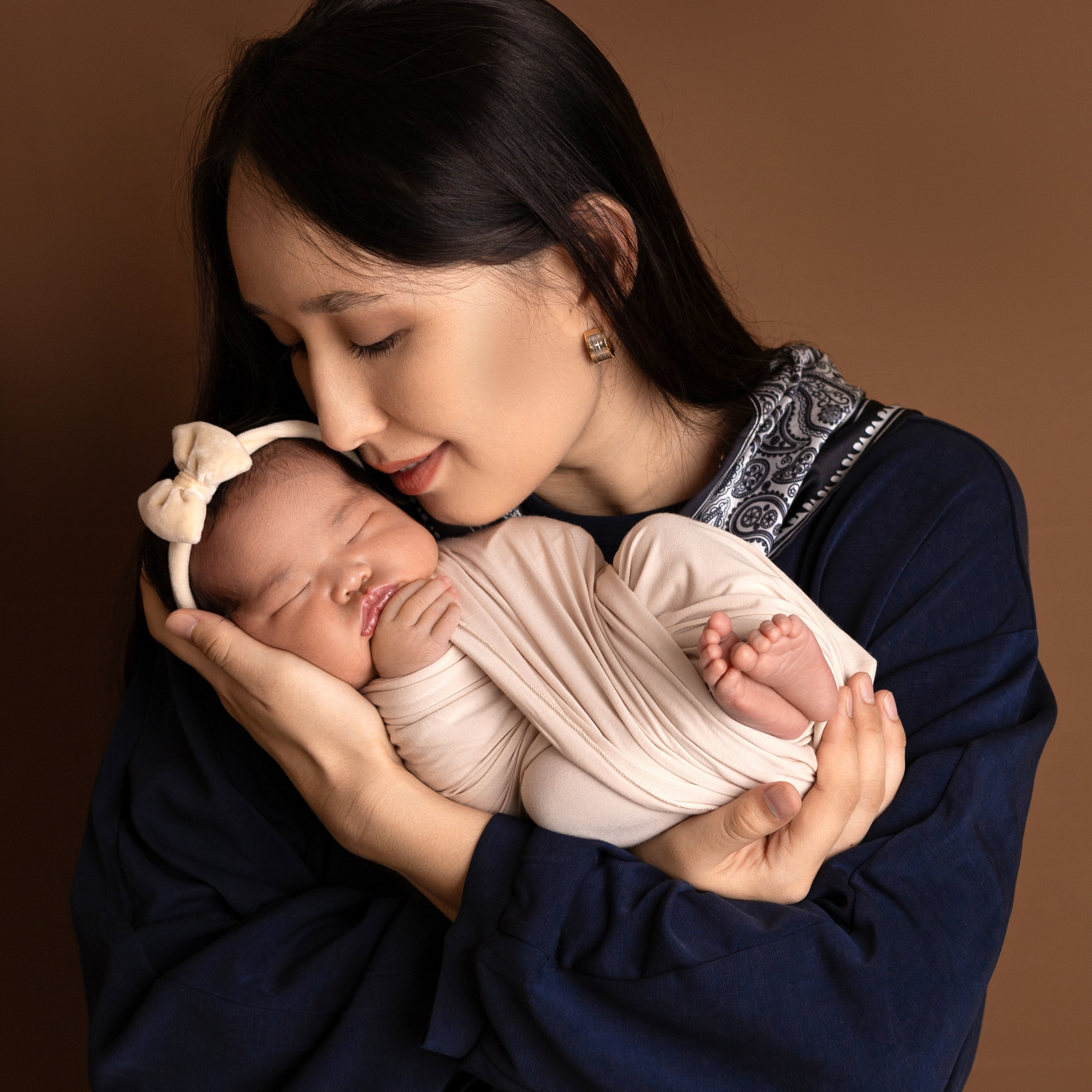 Фотограф Новорожденных в городе Шымкент