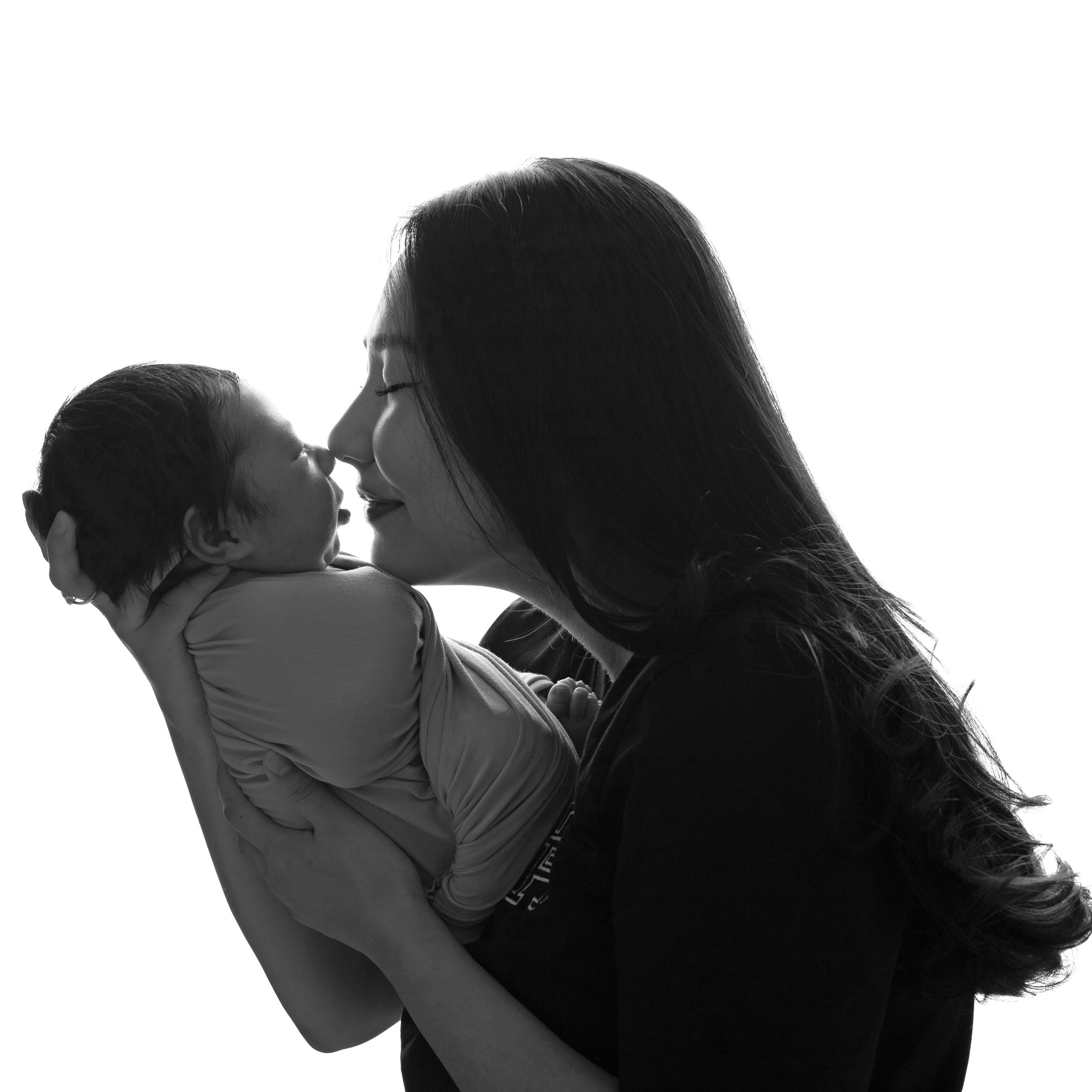 Фотограф Новорожденных в городе Шымкент