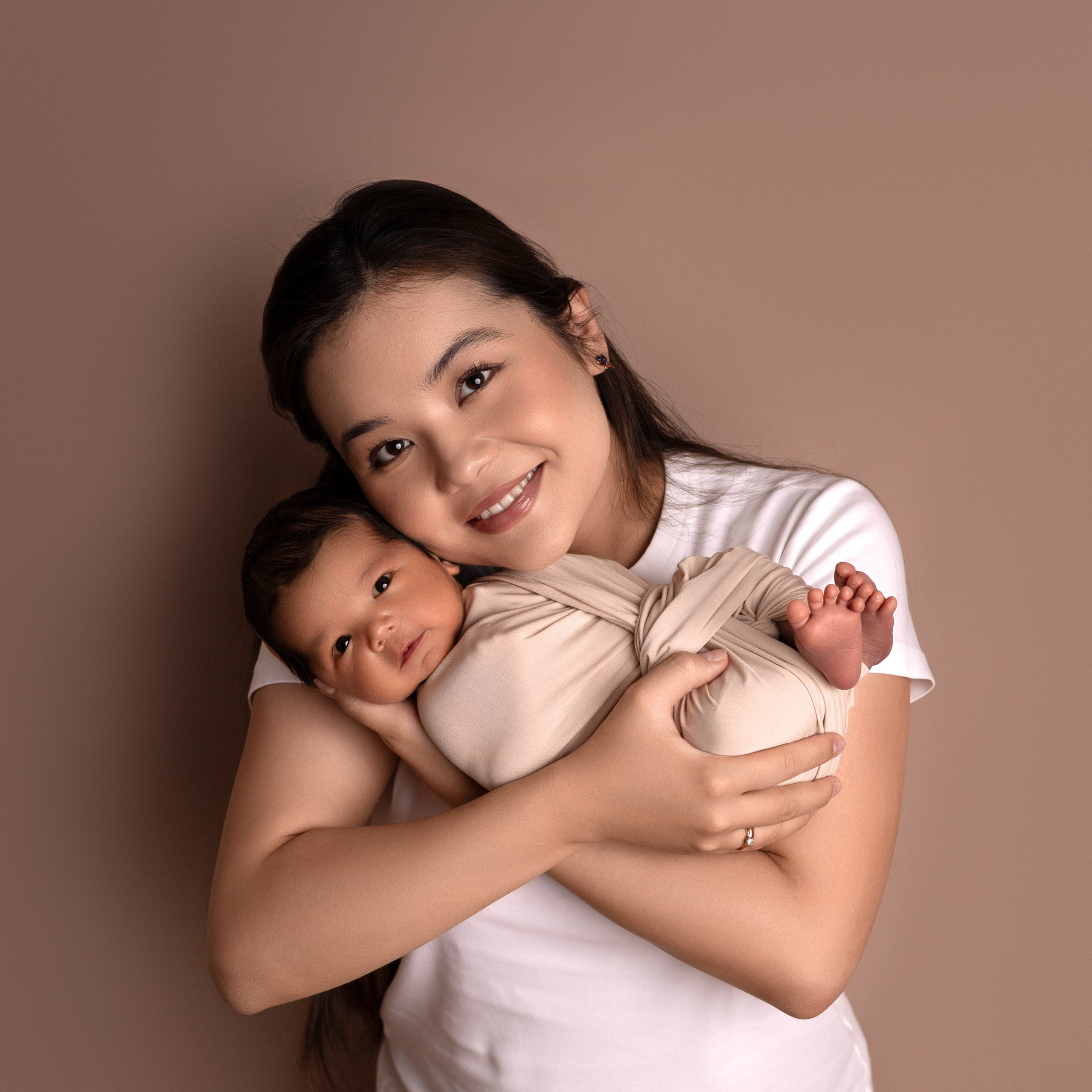 Фотограф Новорожденных в городе Шымкент