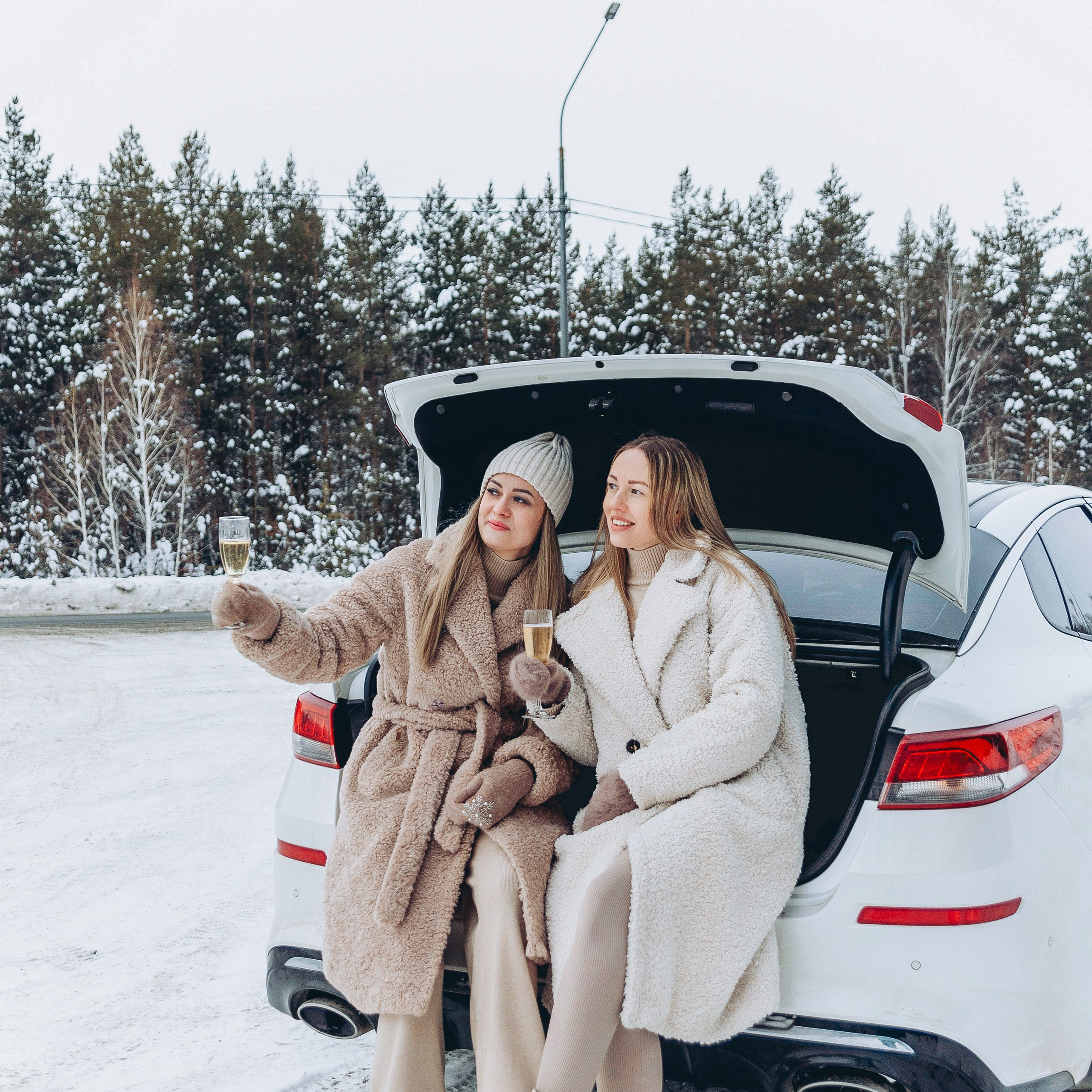 Кристина и Лена