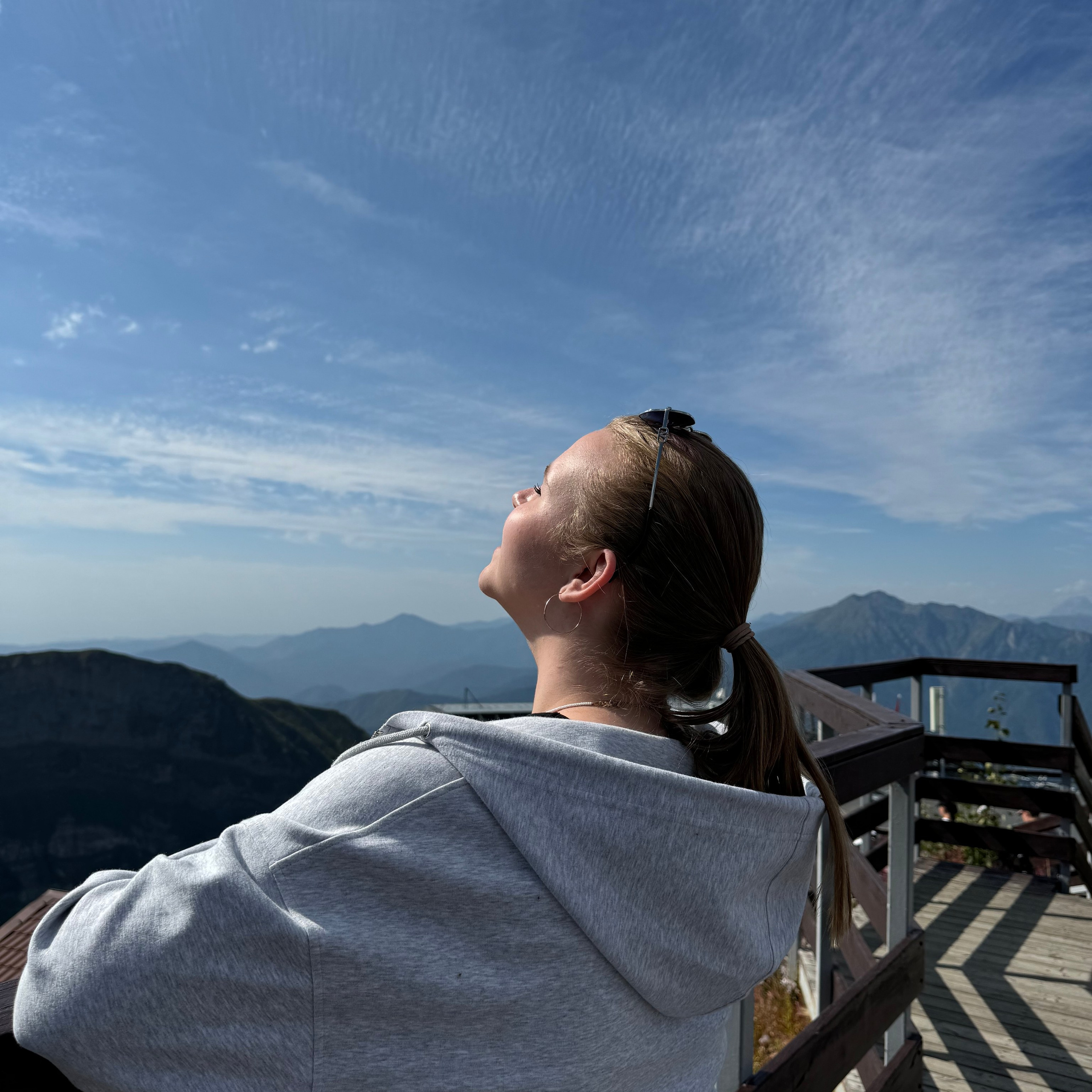 Отзывы. Квартиры посуточно, длительно в Сочи, LARA APART GROUP