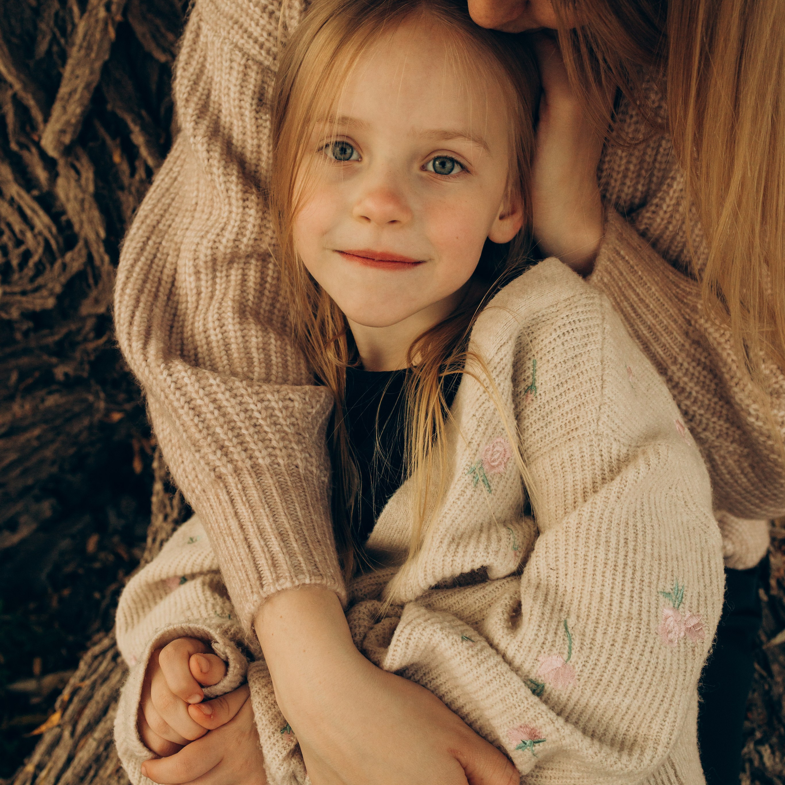 Оксана и София