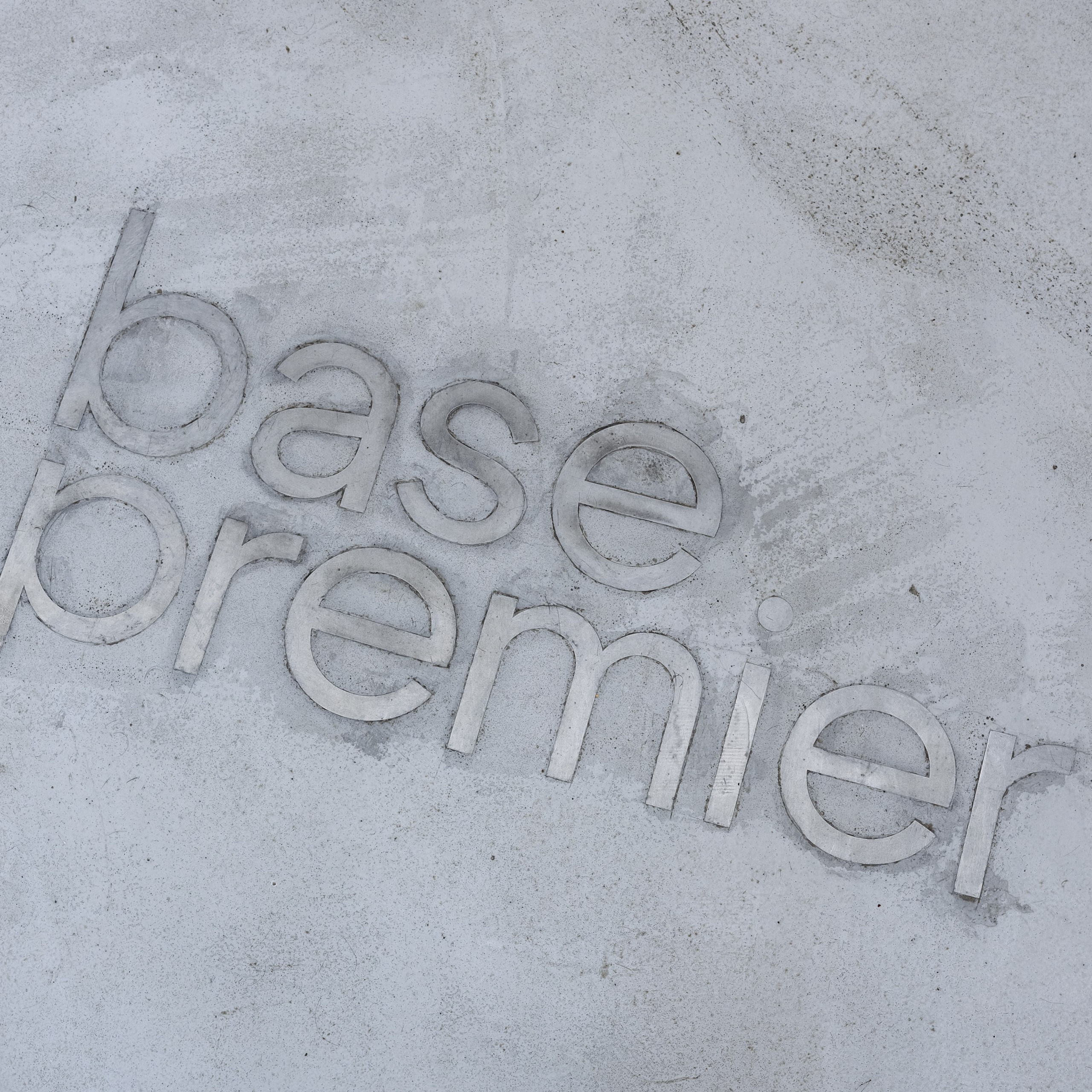 BASE premier