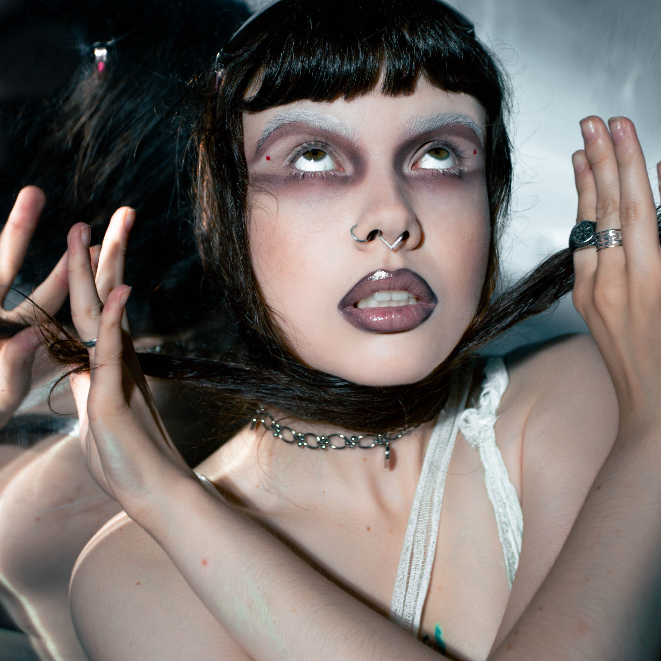 Shhhh. Я — Мария, фотограф/фотохудожник в Санкт-Петербурге