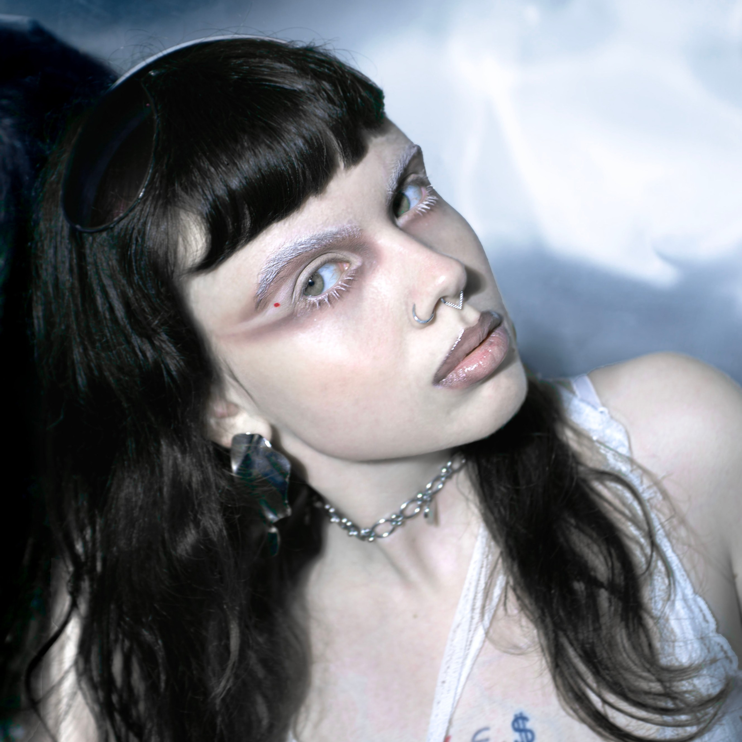 Shhhh. Я — Мария, фотограф/фотохудожник в Санкт-Петербурге