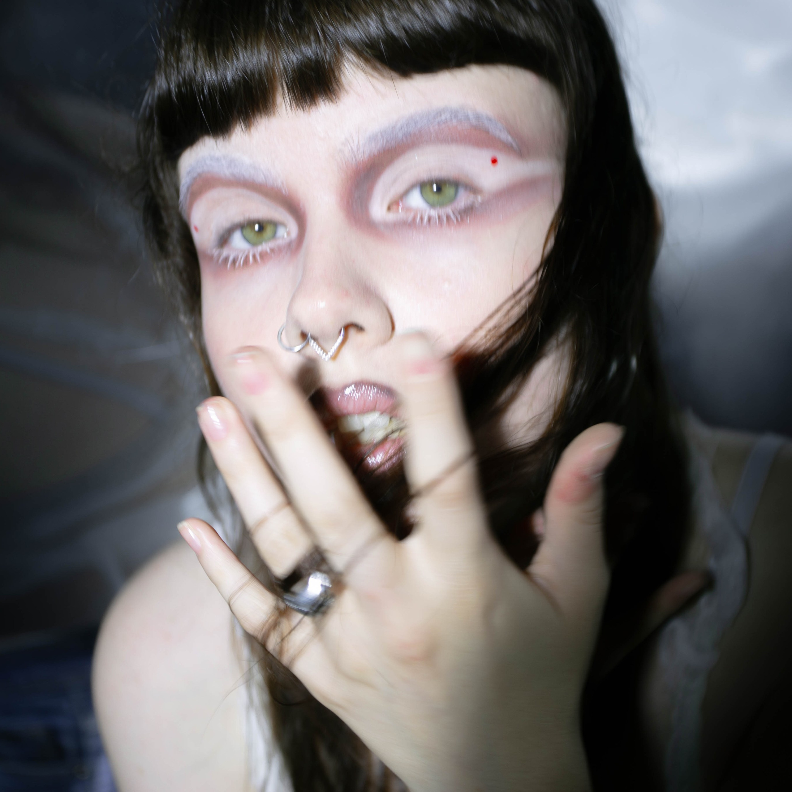 Shhhh. Я — Мария, фотограф/фотохудожник в Санкт-Петербурге