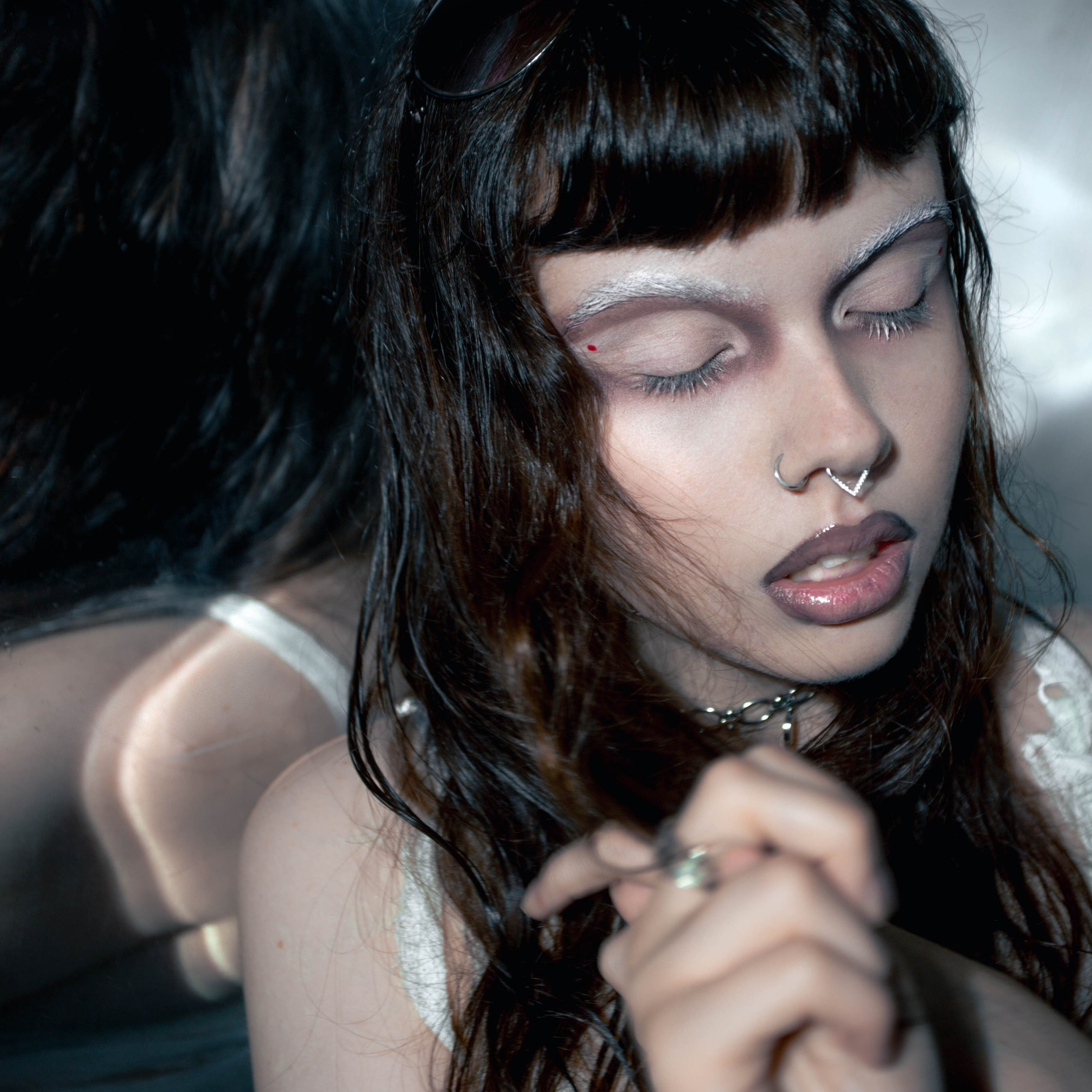 Shhhh. Я — Мария, фотограф/фотохудожник в Санкт-Петербурге