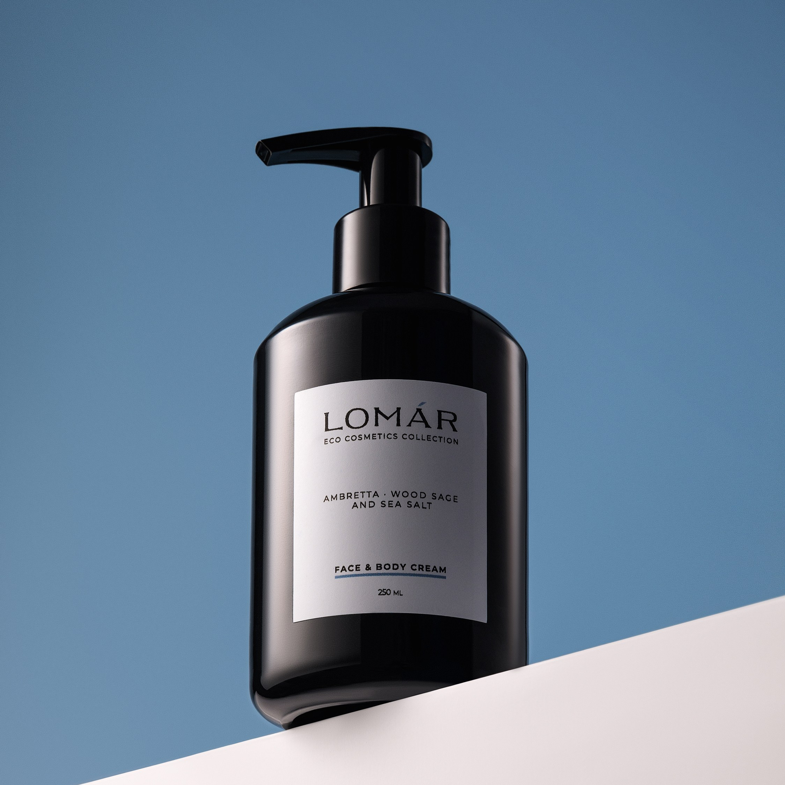 Имиджевая съёмка косметики. Фотосъёмка косметики для соцсетей. Фотосъёмка косметики для маркетплейсов и сайтов. Фотосъёмка для журналов и каталогов.