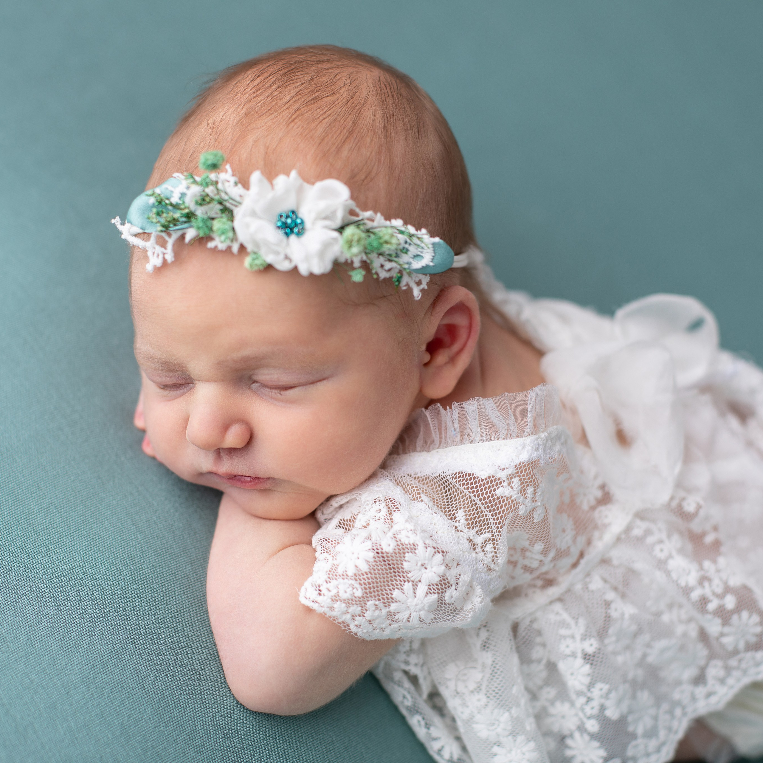 Newborn session in Äänekoski/Jyväskylä. Newborn photographer. Keski-Suomi (Central Finland)