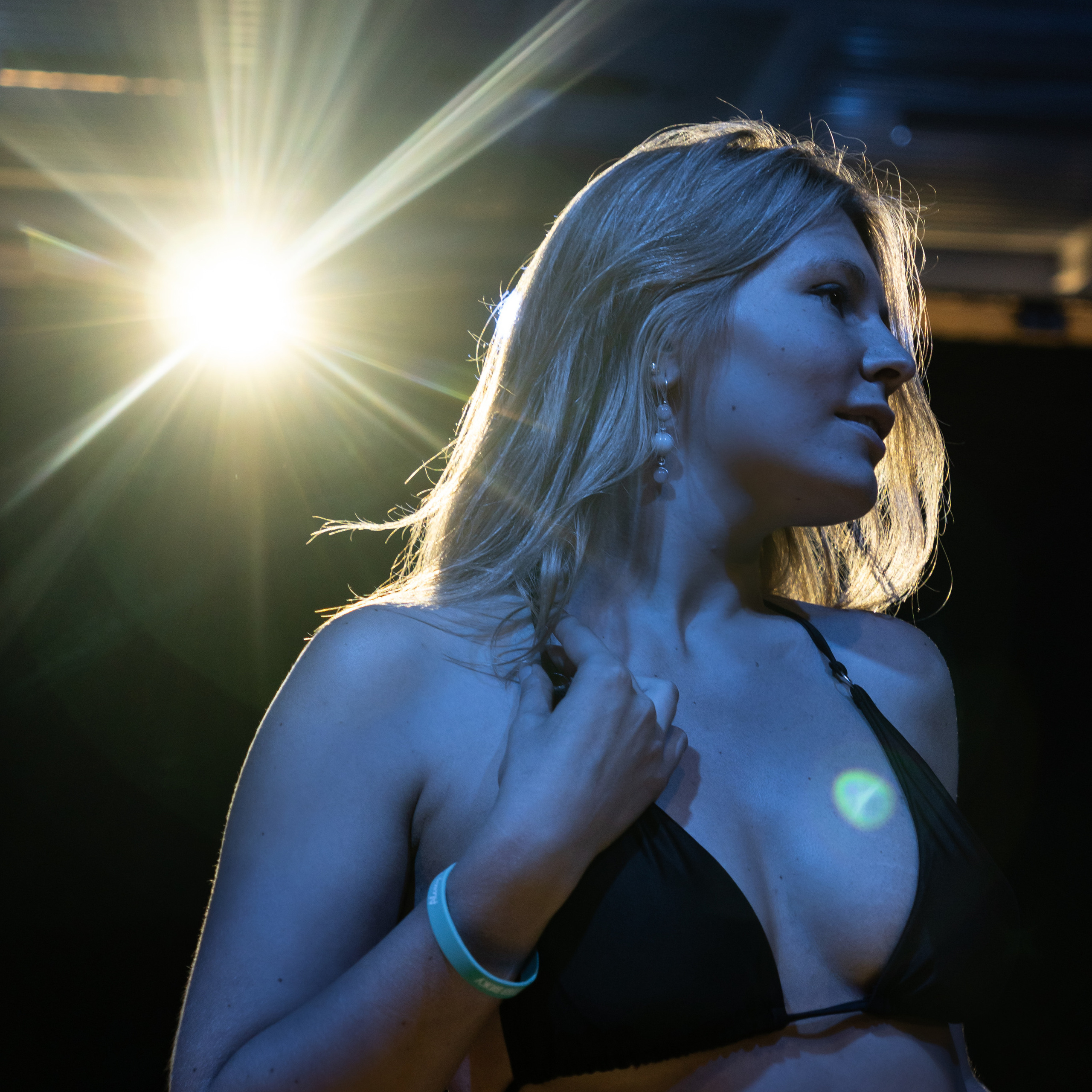 Танцовщица