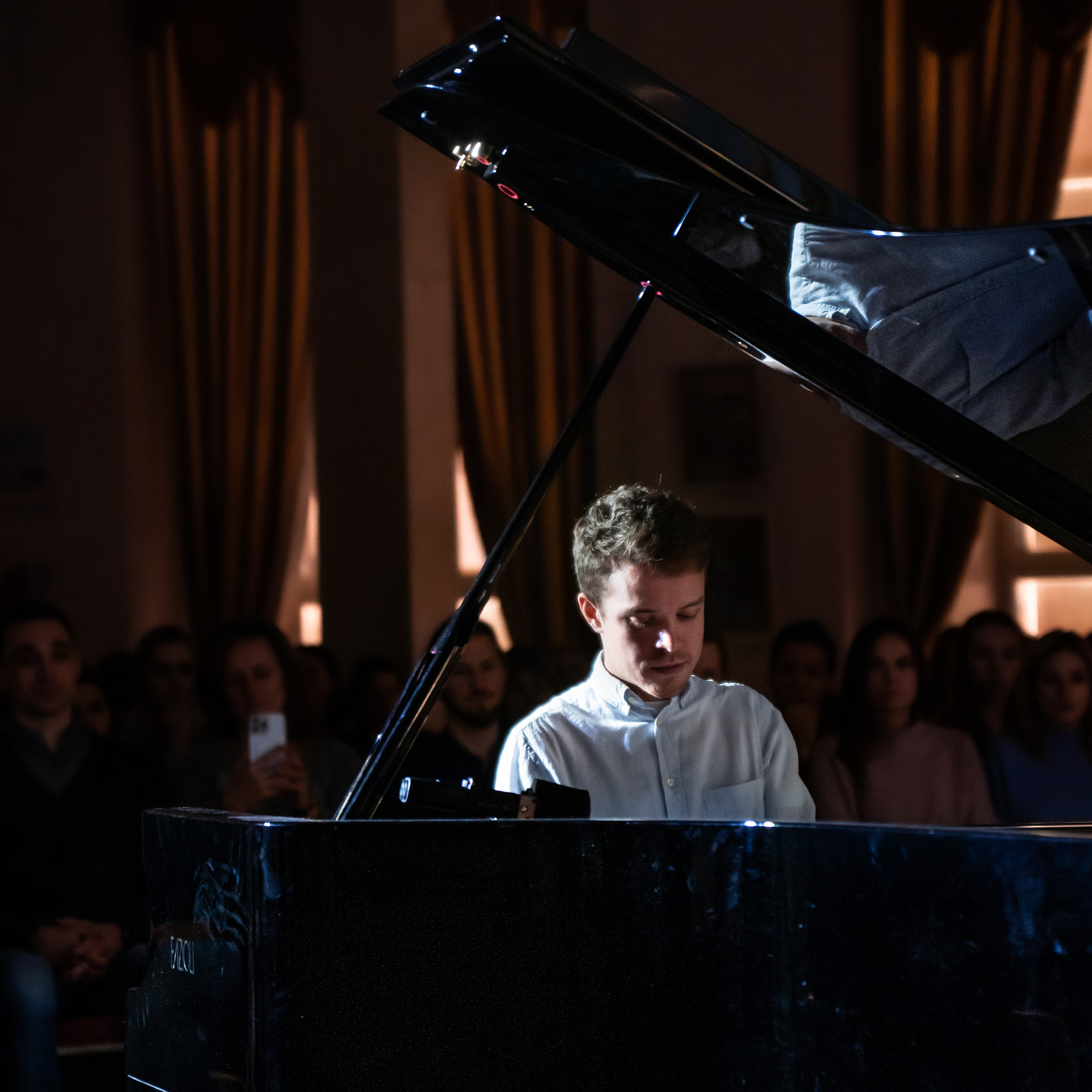 Денис Стельмах