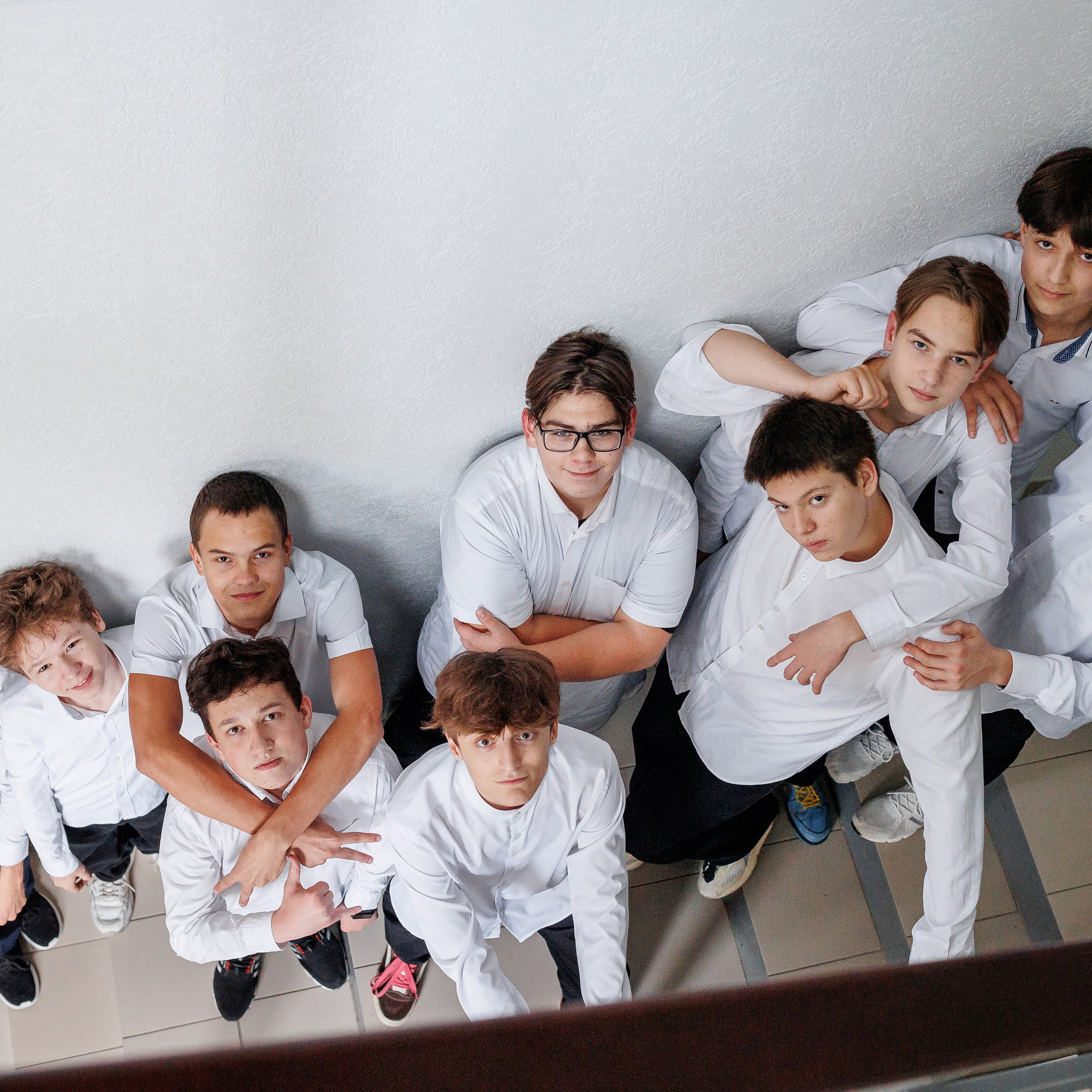 Выпускной альбом для школьников. Семейный фотограф в Саратове Юлия Охотникова