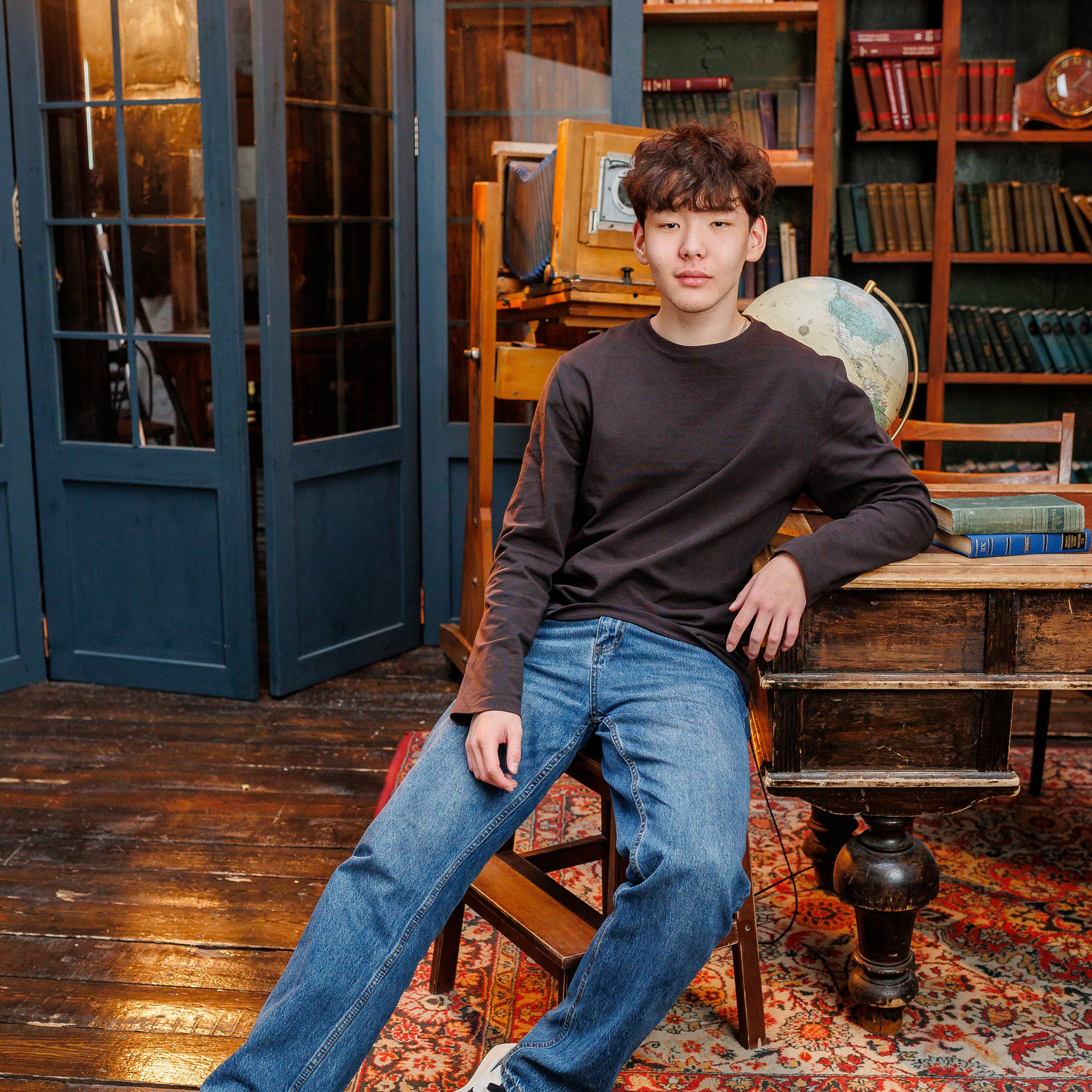 Выпускной альбом для школьников. Семейный фотограф в Саратове Юлия Охотникова