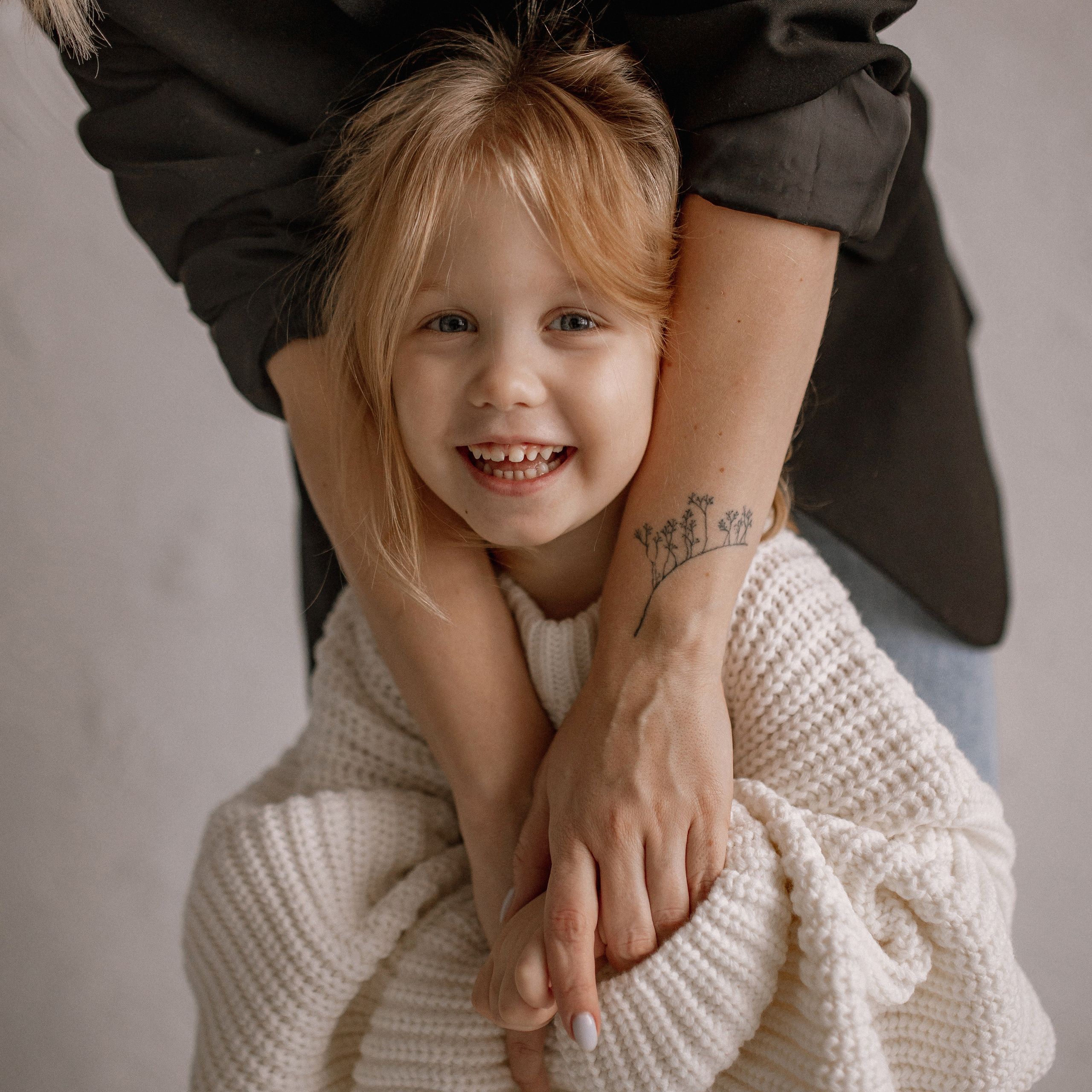 Олеся и Оливия