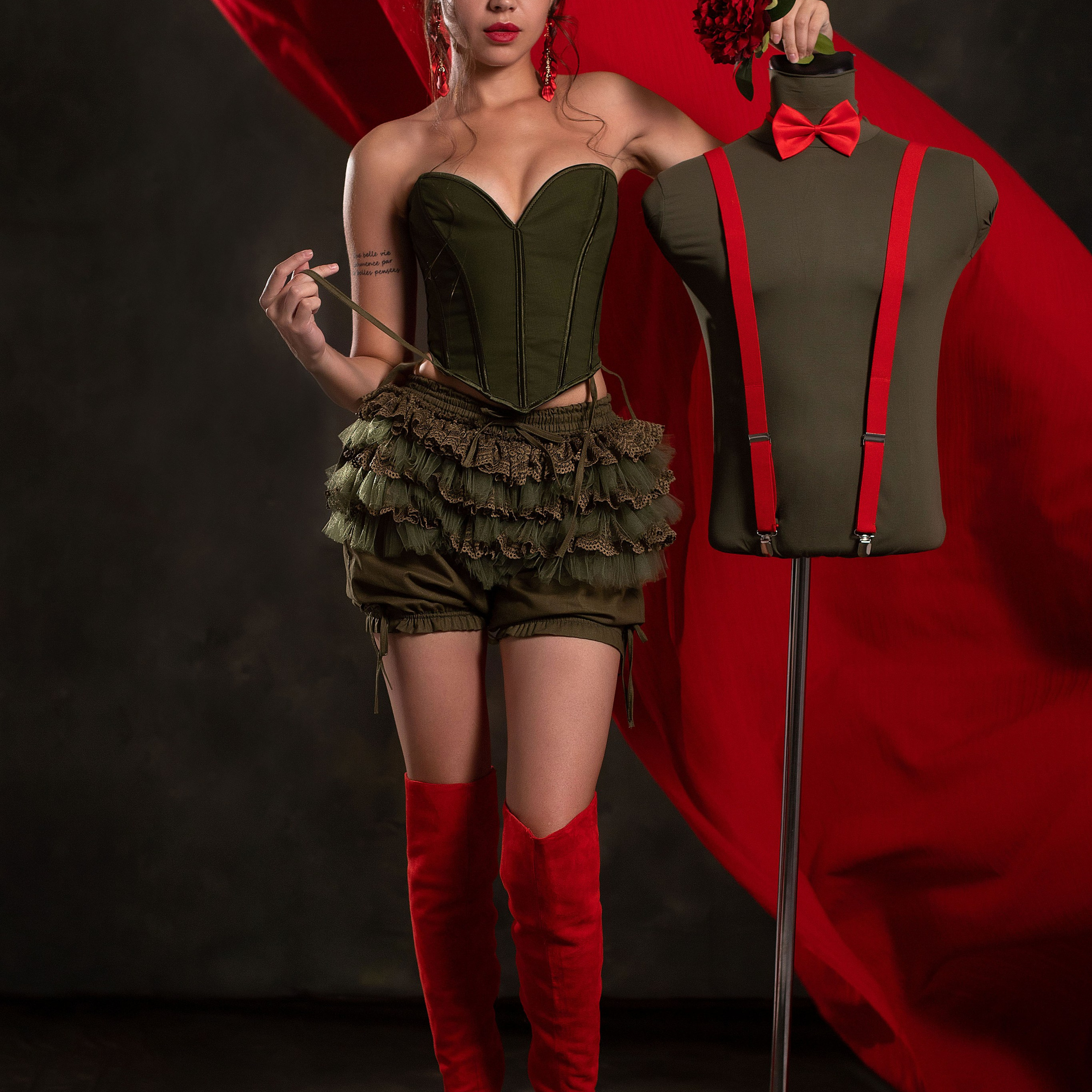 Фотопроект " Соблазнительница»