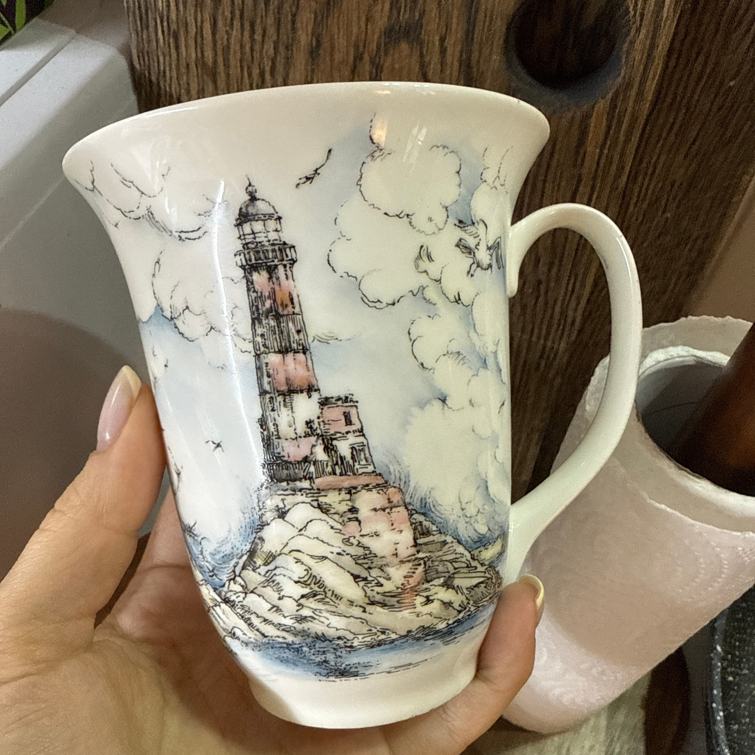 Роспись фарфора на заказ в Санкт-Петербурге. Художник по фарфору в Санкт-Петербурге Писаревская Екатерина