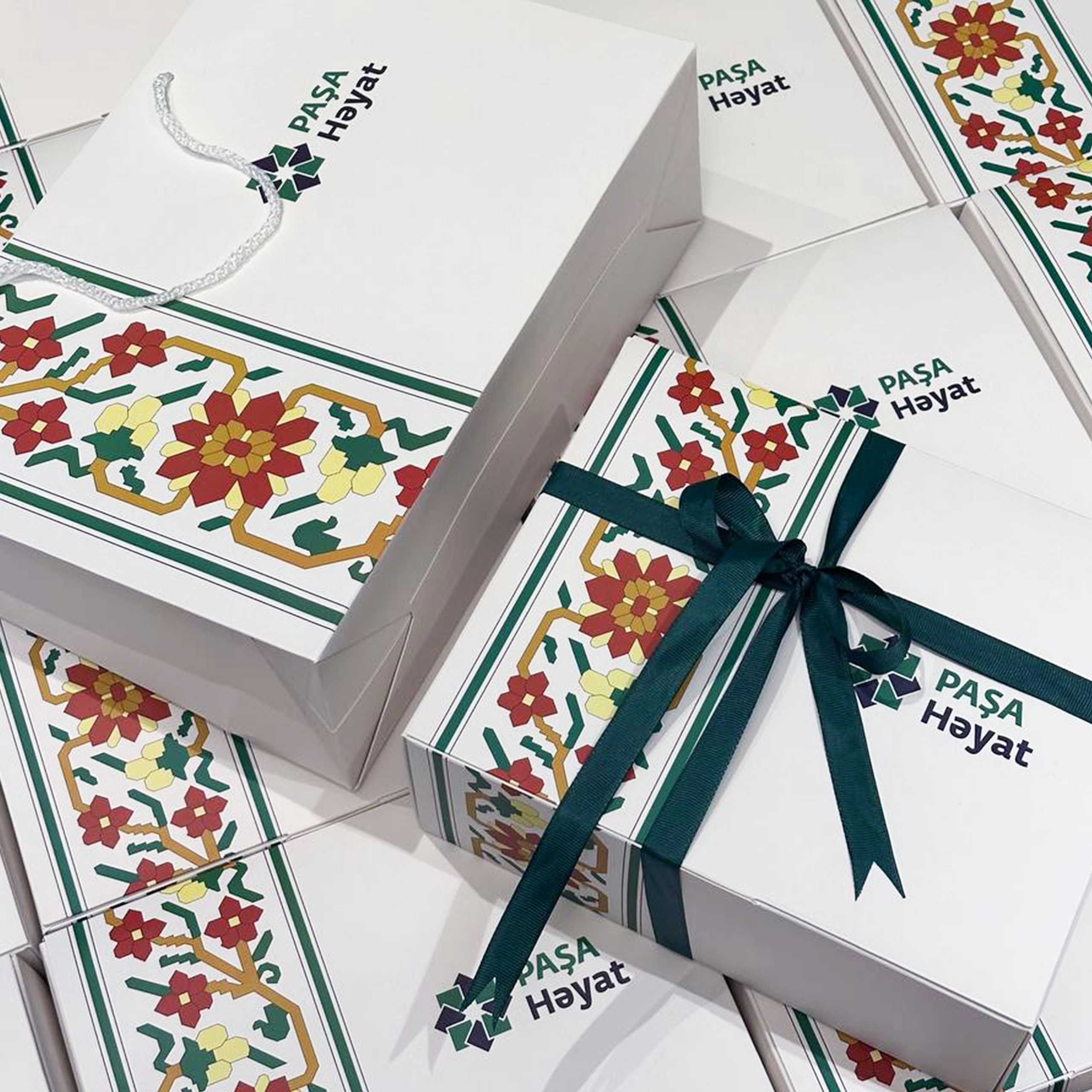 New year corporate gift packaging for the “Pasha Life” / ZILI