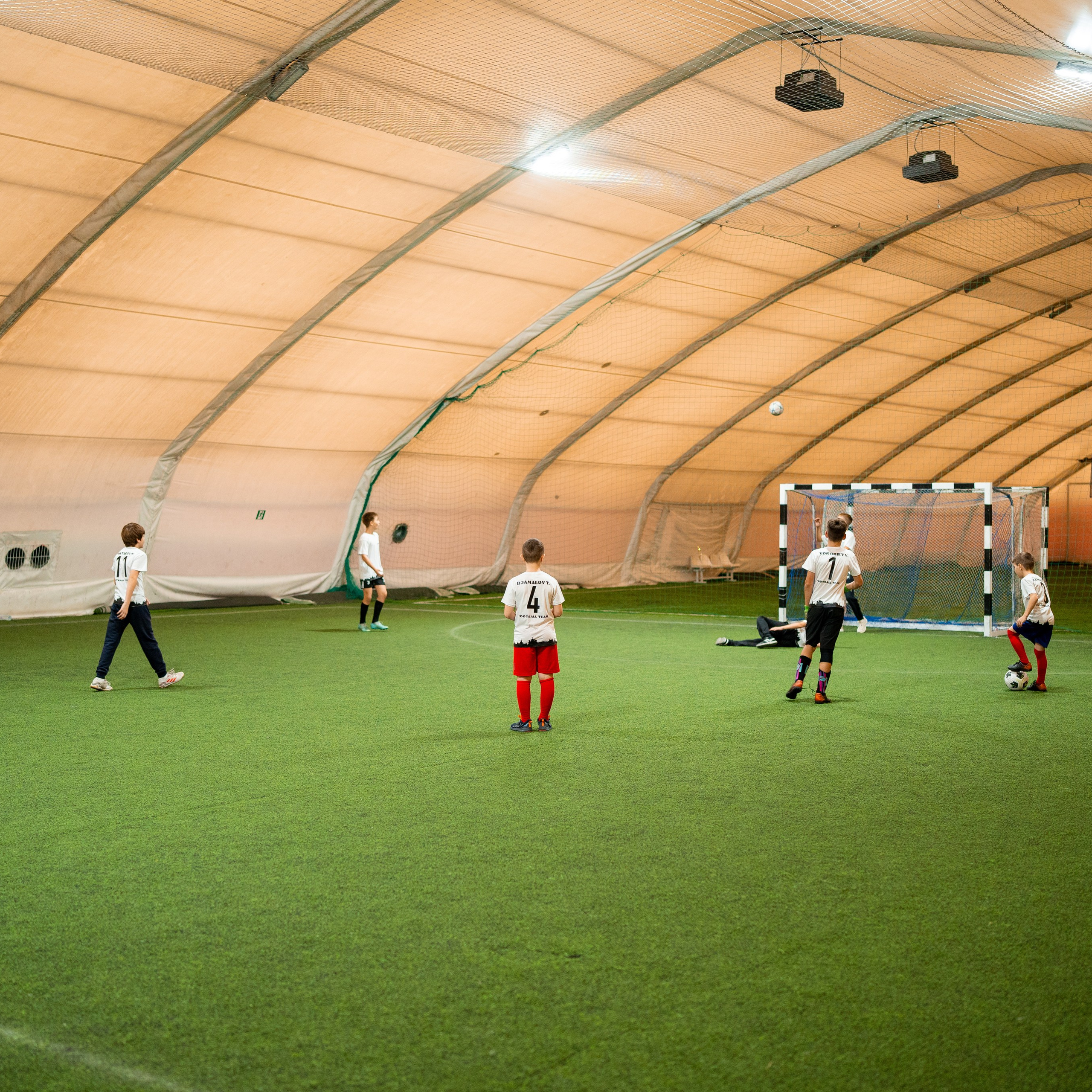 Отзывы о фотографе Артем Белкин. Создатель контента Артем Белкин (фотограф, видеооператор)