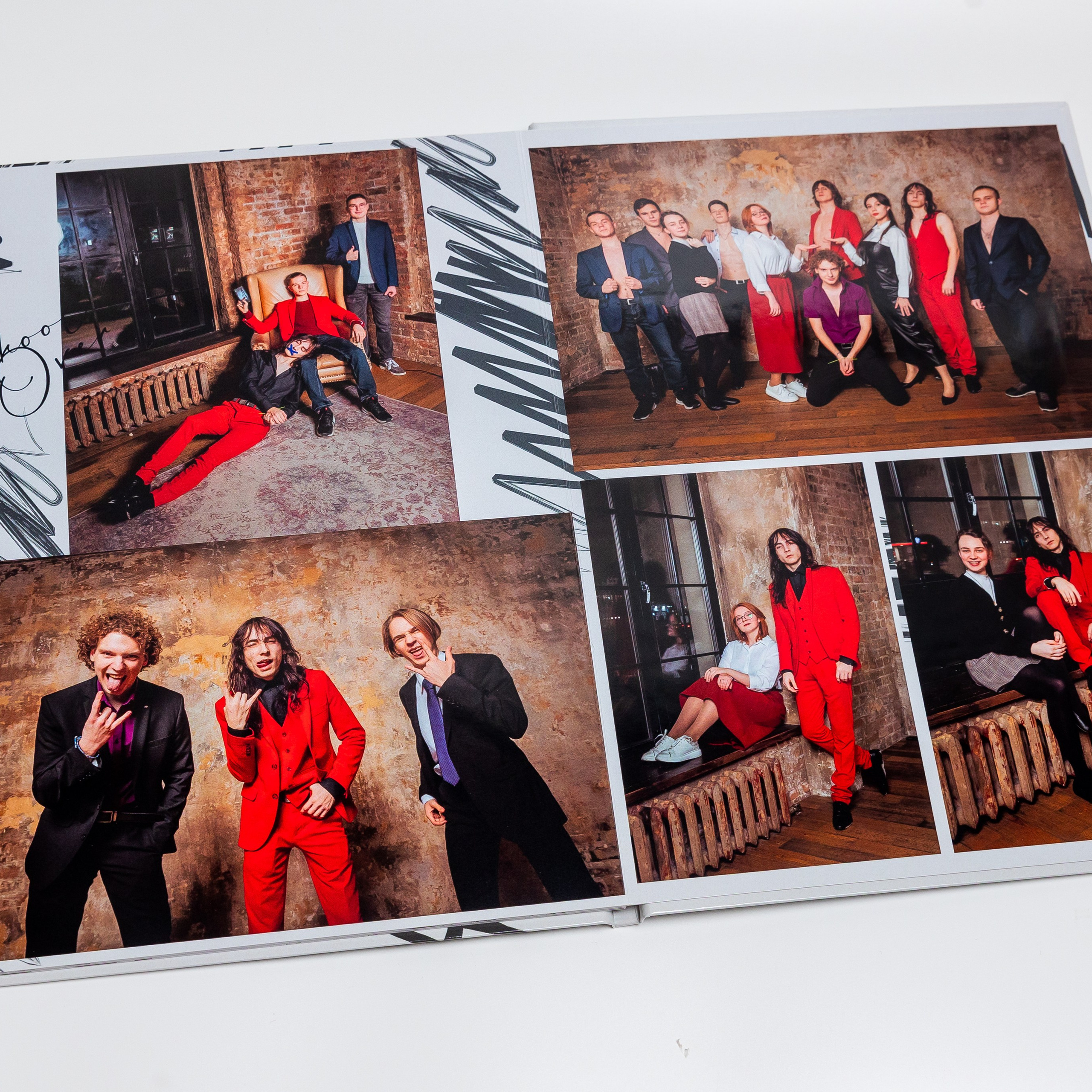 Индивидуальные выпускные фотоальбомы. Семейный, детский фотограф в Москве, Подмосковье