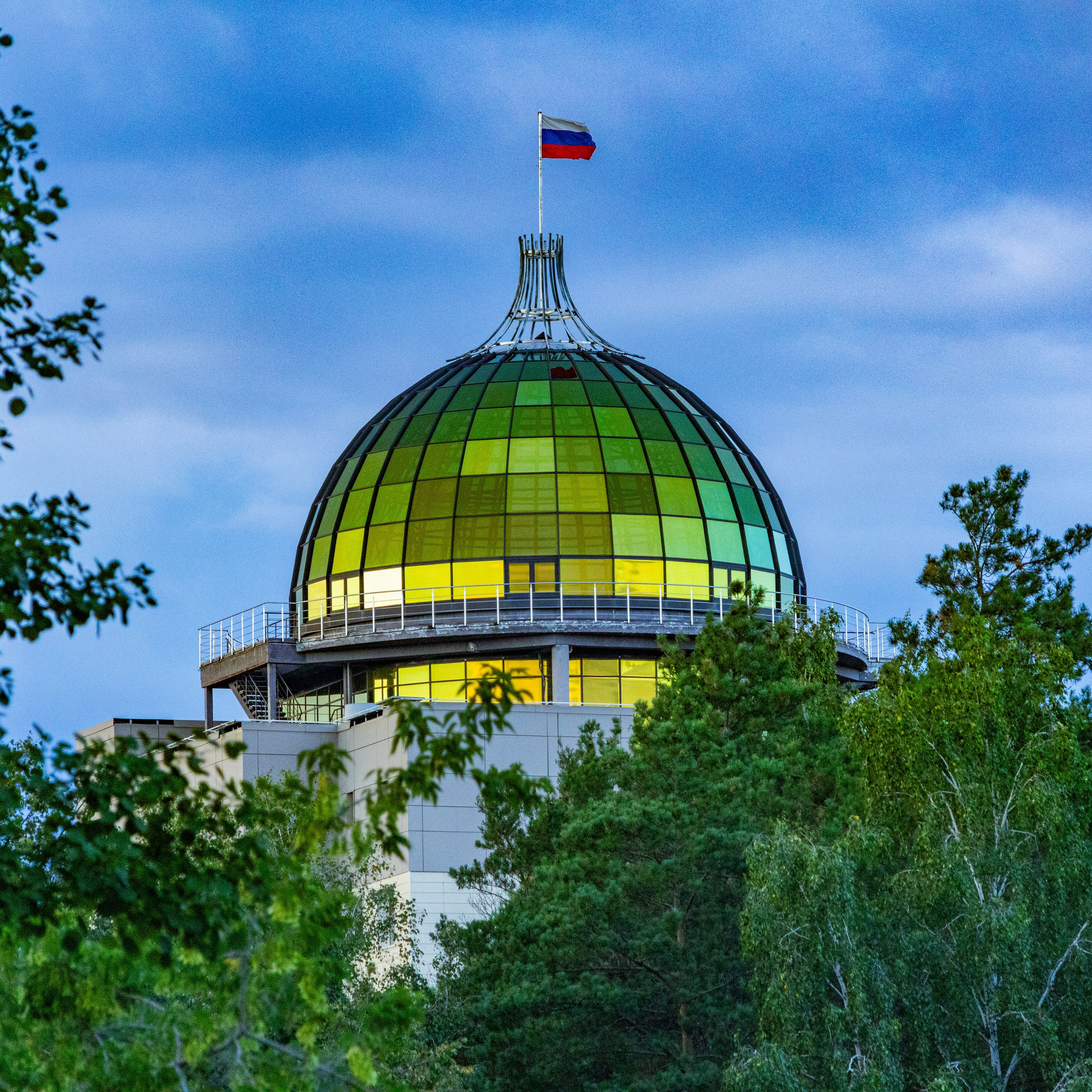 Новосибирск. Jean De Vivre Gallery