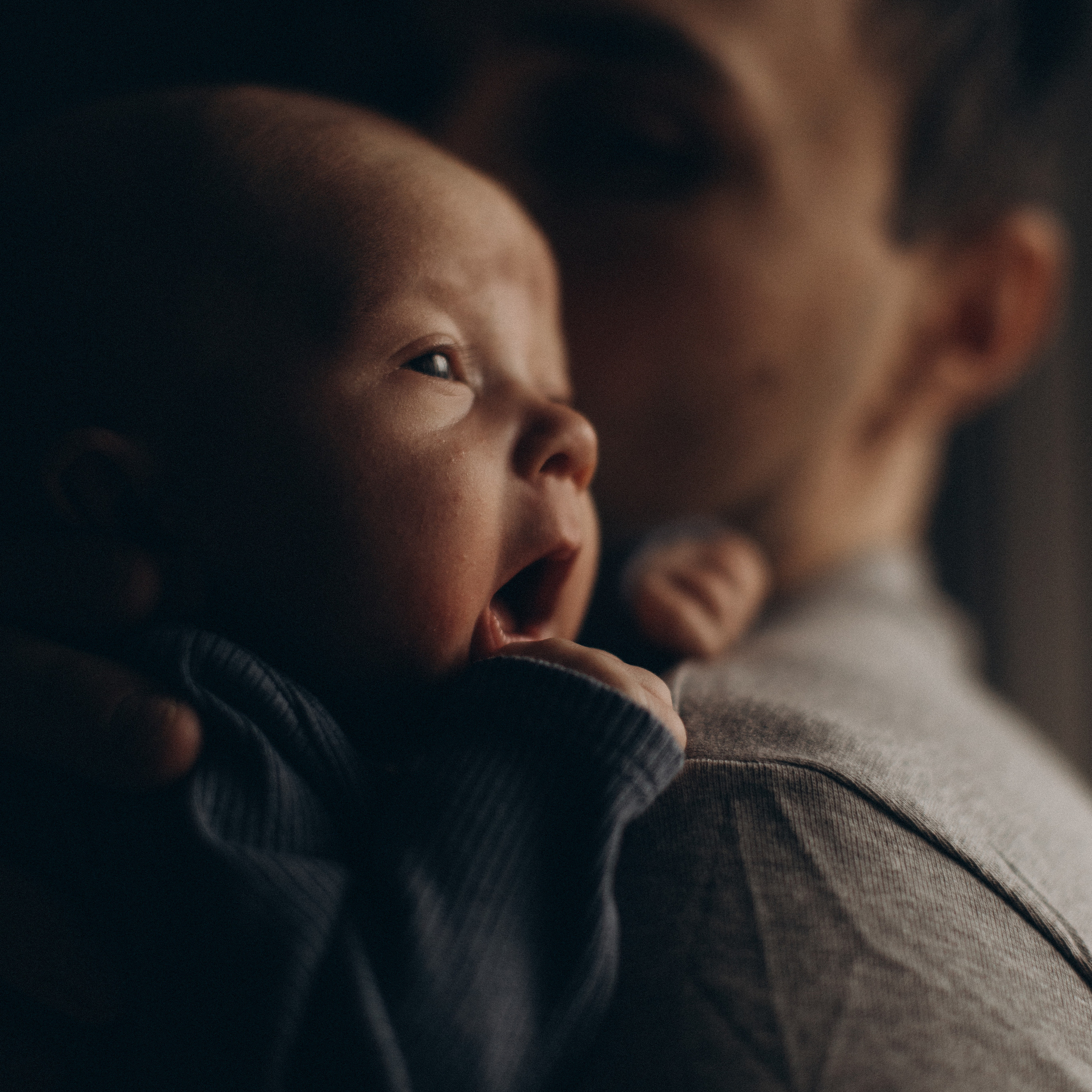 Настя, Рома, Ксю и малыш Гри