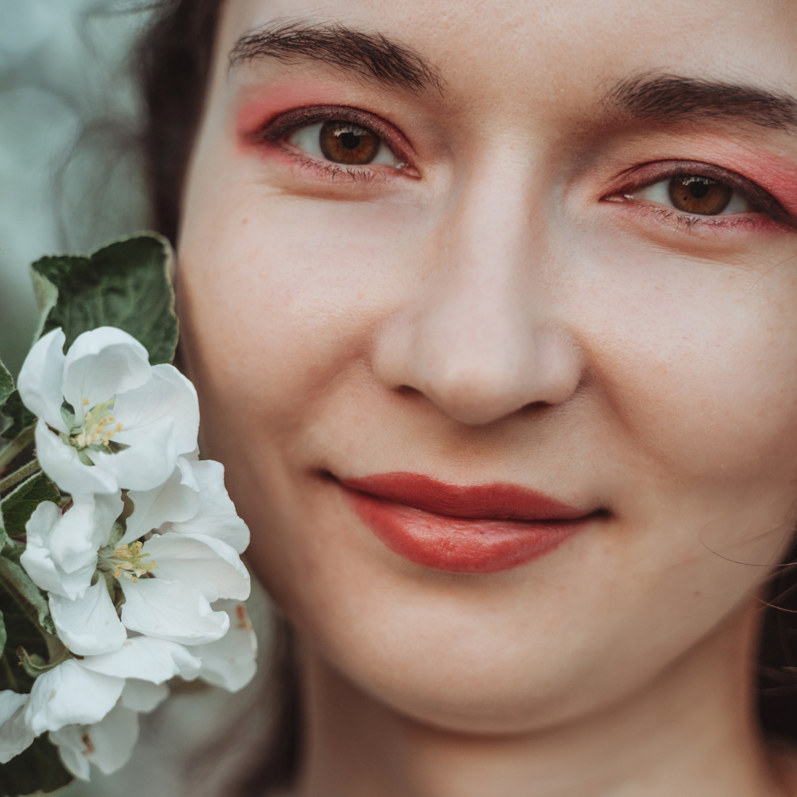 Яблоневый цвет-фотосессия в Яблонях Санкт-Петербург