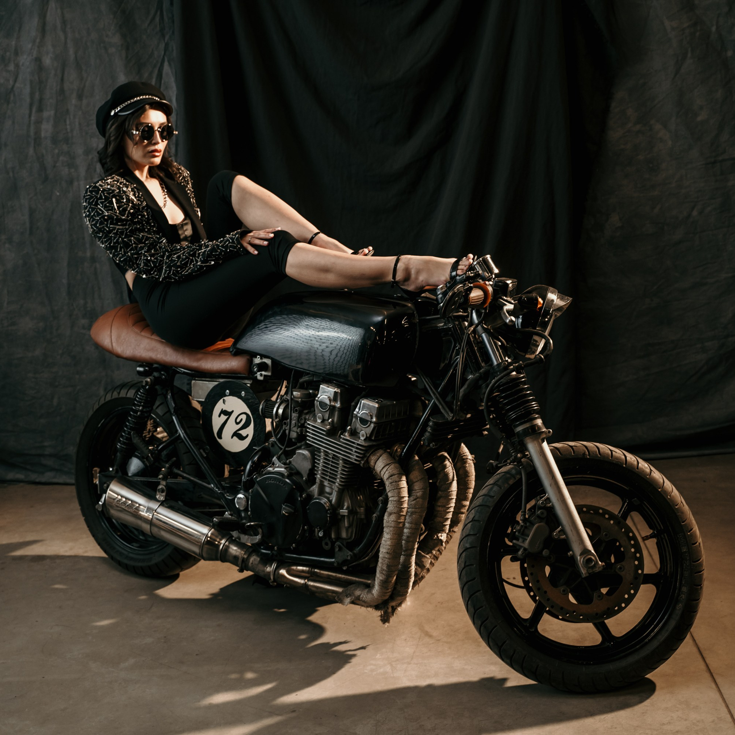 Фотосессия на мотоцикле в Санкт-Петербурге