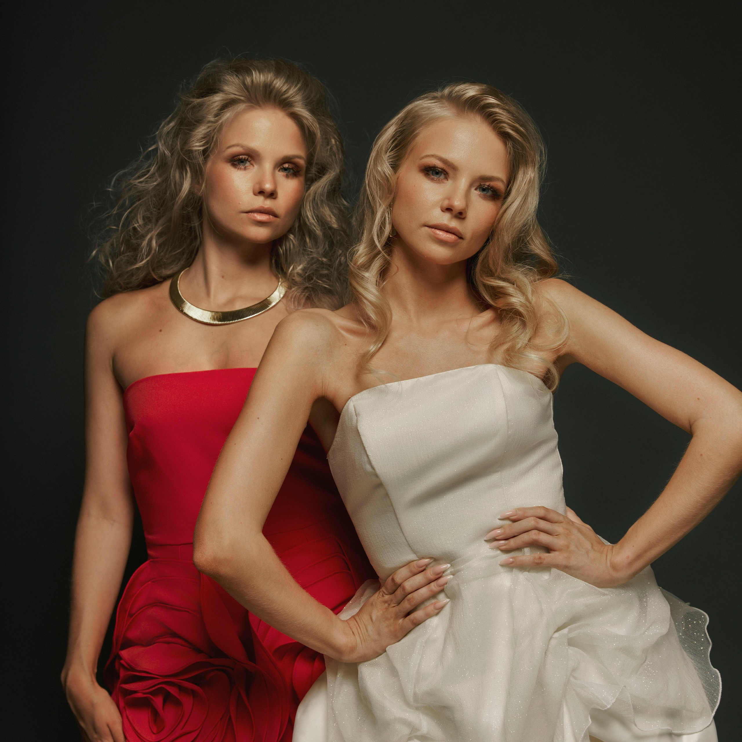 Сестры (фотостудия STATE)