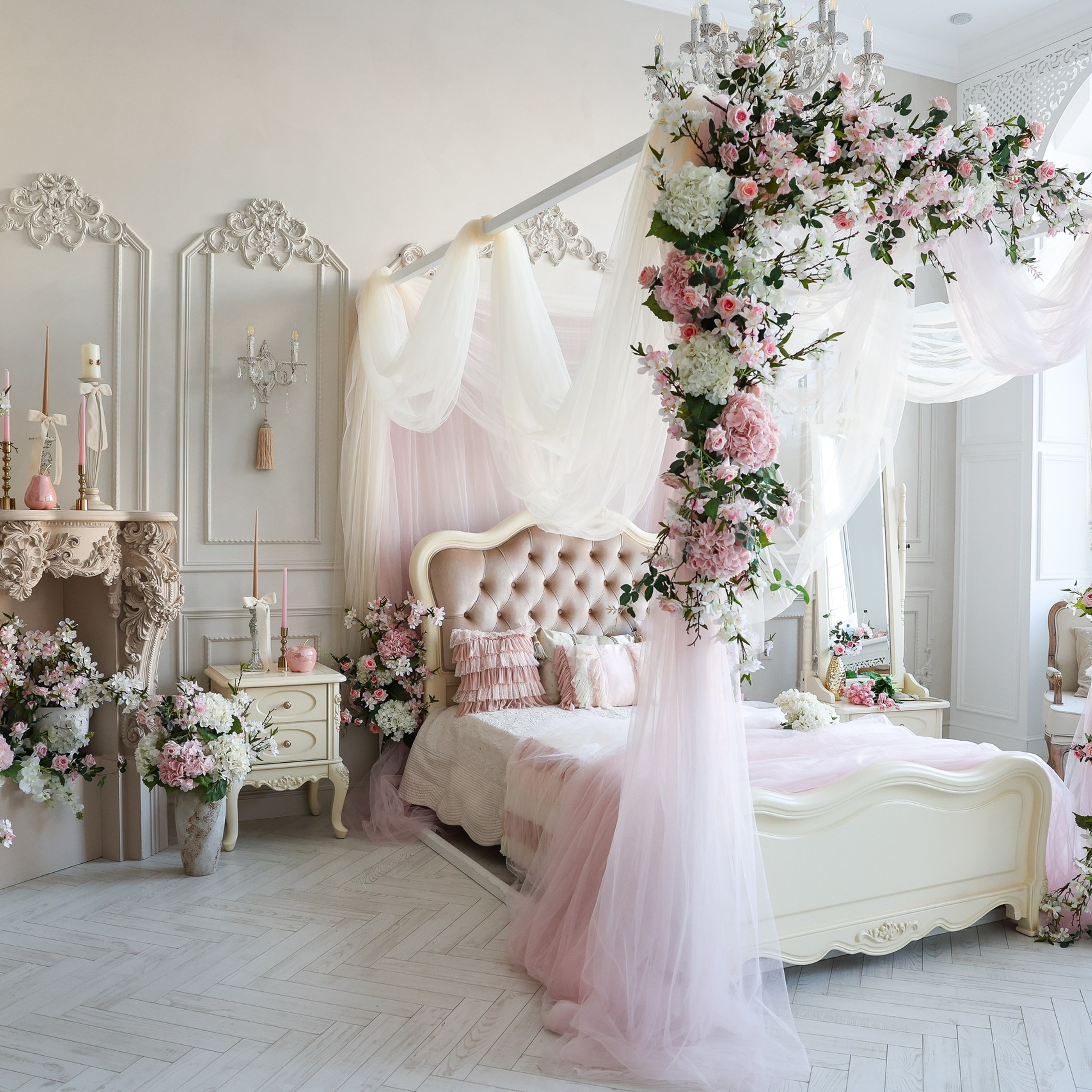 MONAMOUR (Зал «Light room»)