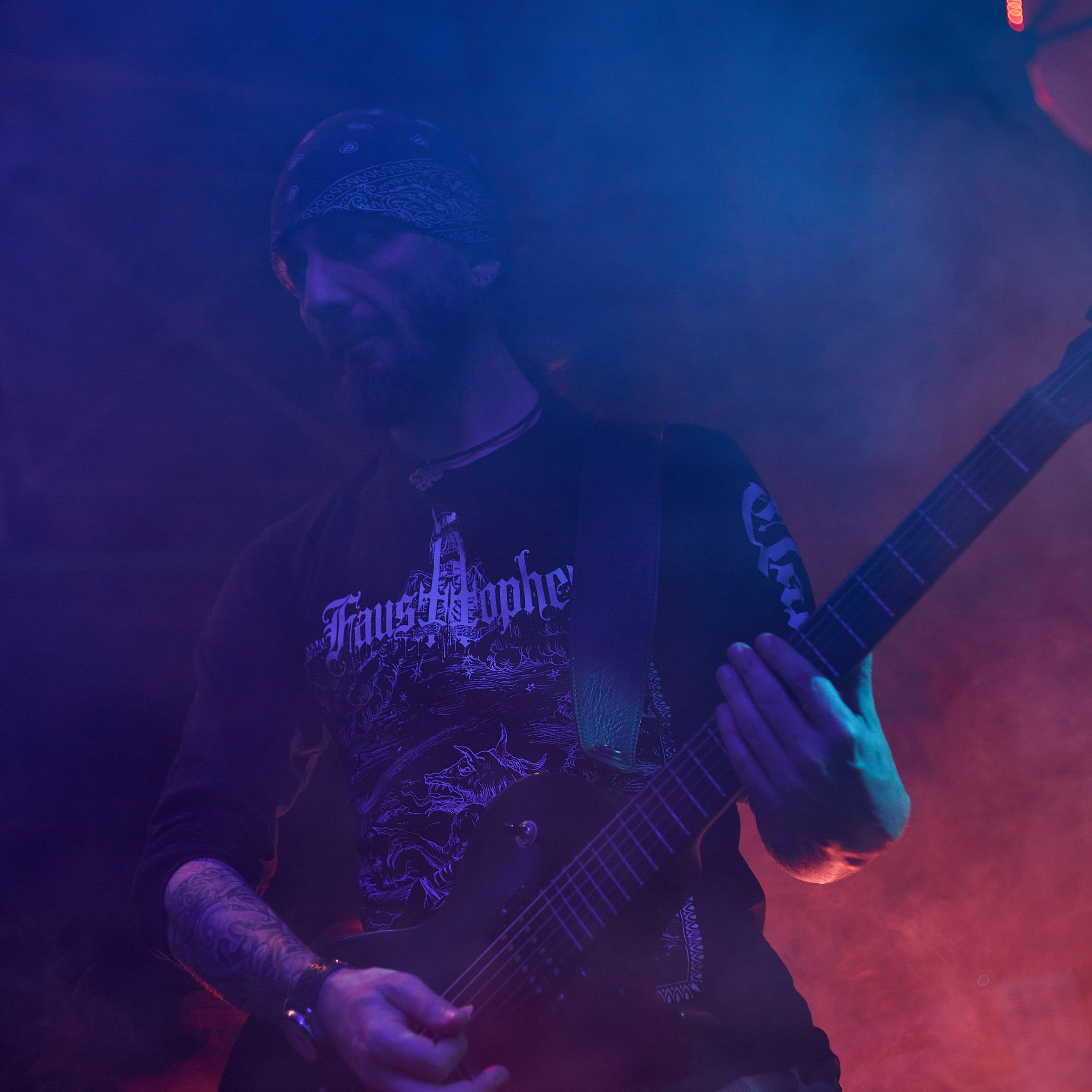 2023-11-03. Abysslooker