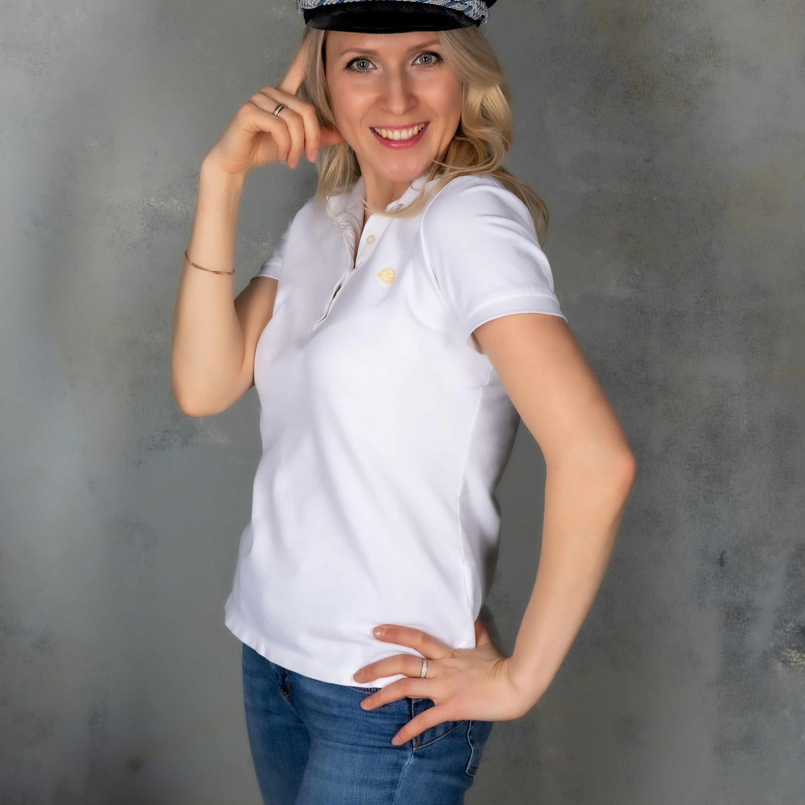 МАМА, ПАПА, МАЛЫШ И СОБАКА