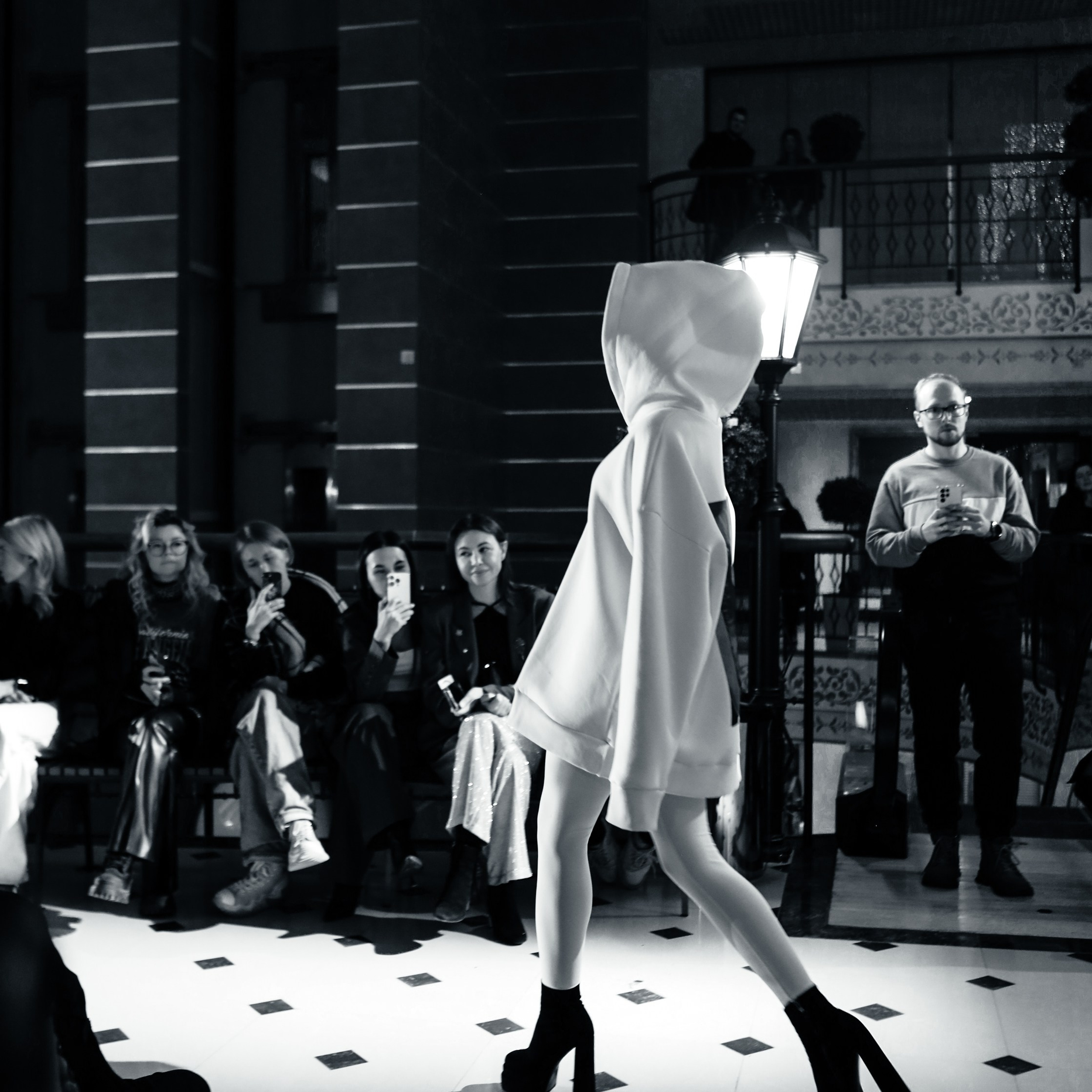 ЦГД. Показ 09.12