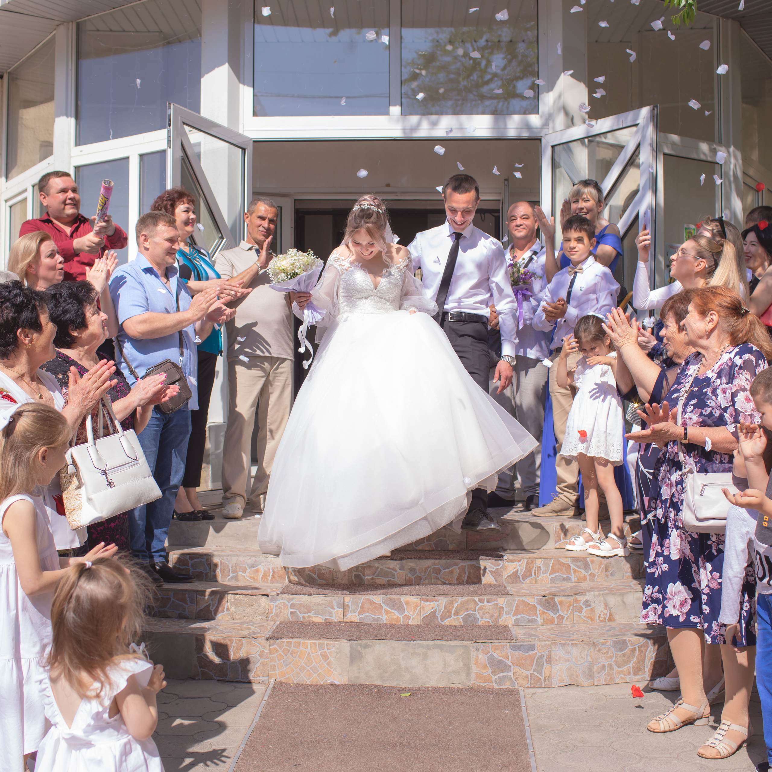 Отзывы о  работе фотографа Антона Тюрина. Свадебный и семейный фотограф в Волжском Антон Тюрин