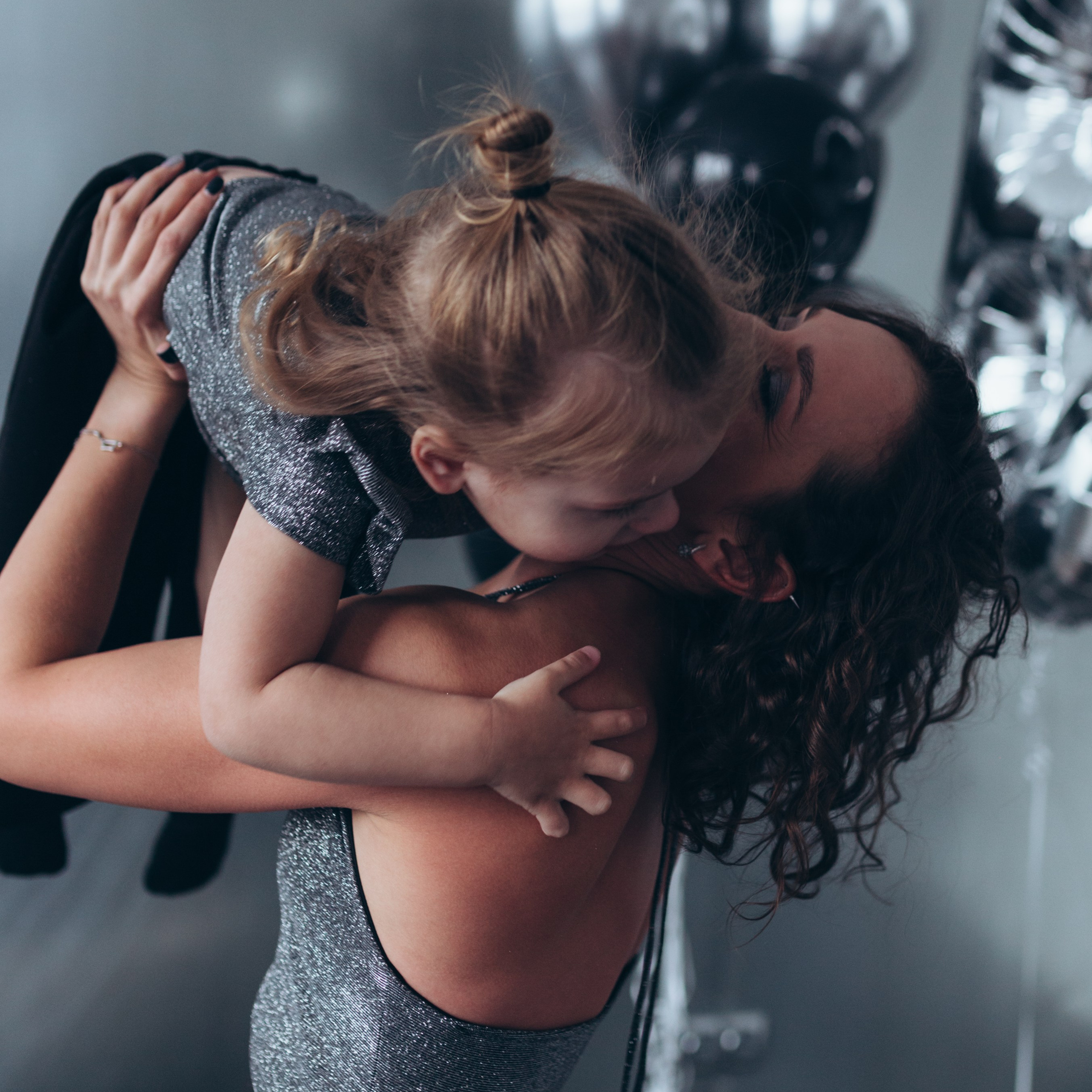 Настя и Саша