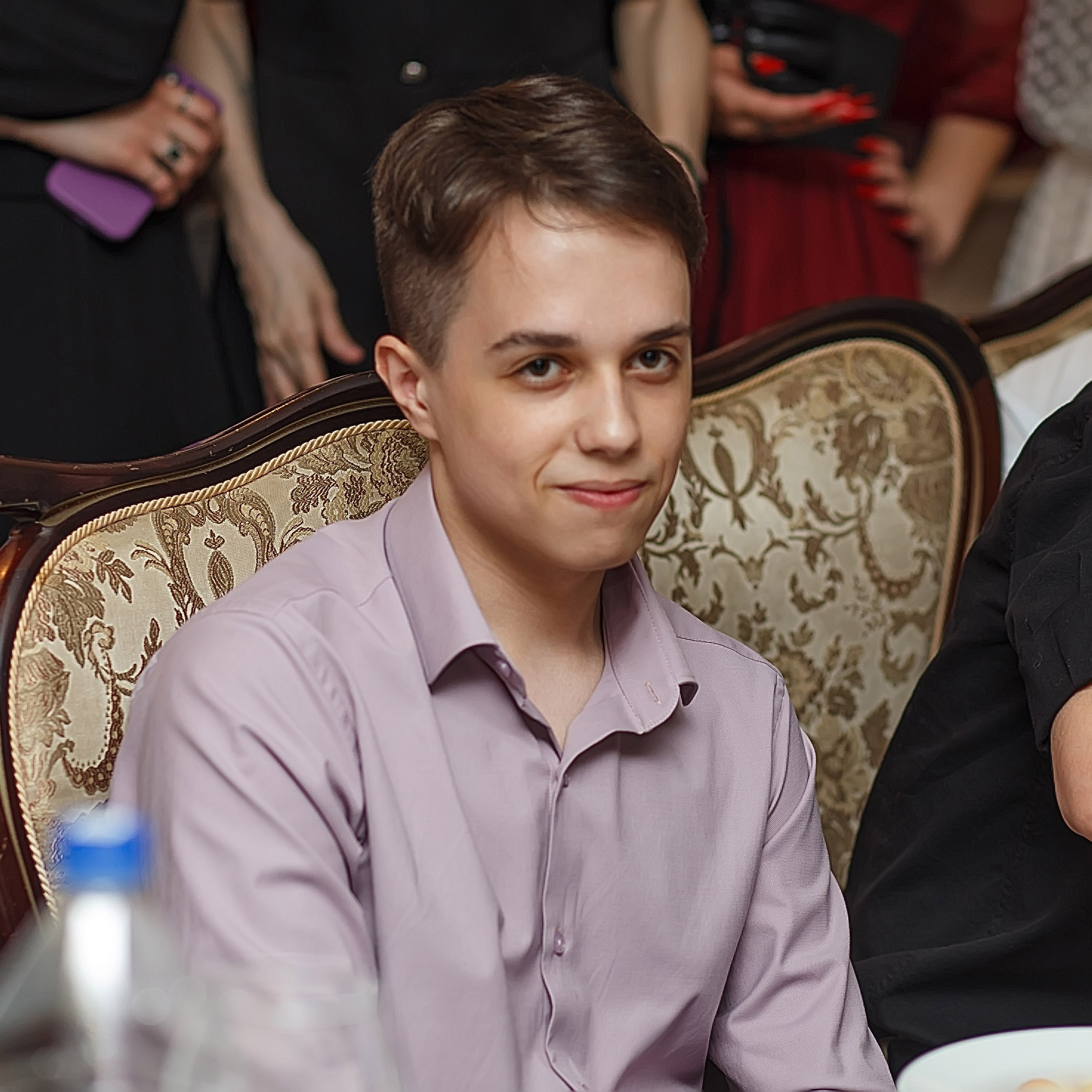 Выпускной полный день. Онегин