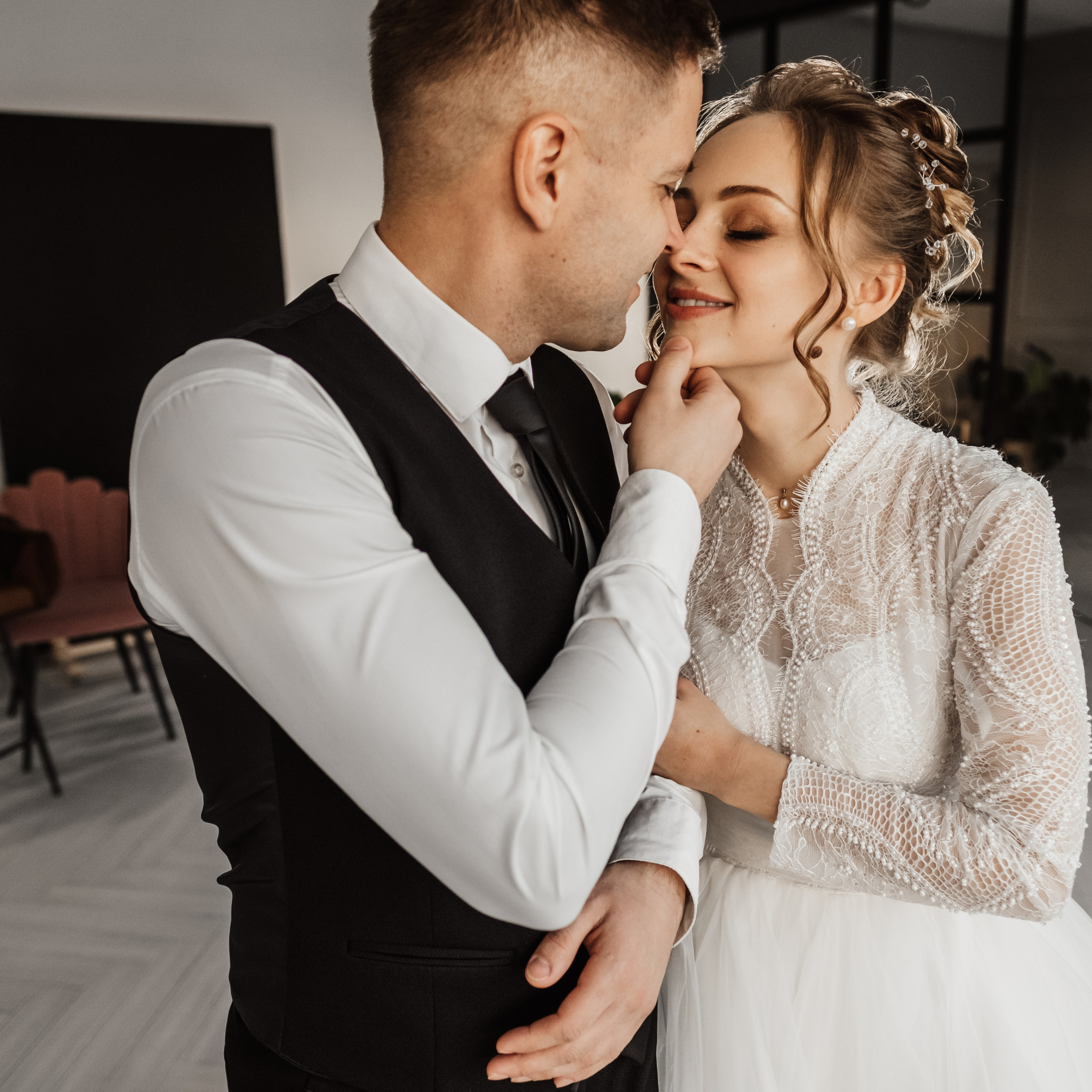 Отзывы о свадебном фотографе Анастасии Мышенковой. Свадебный и семейный фотограф в Ульяновске Анастасия Мышенкова