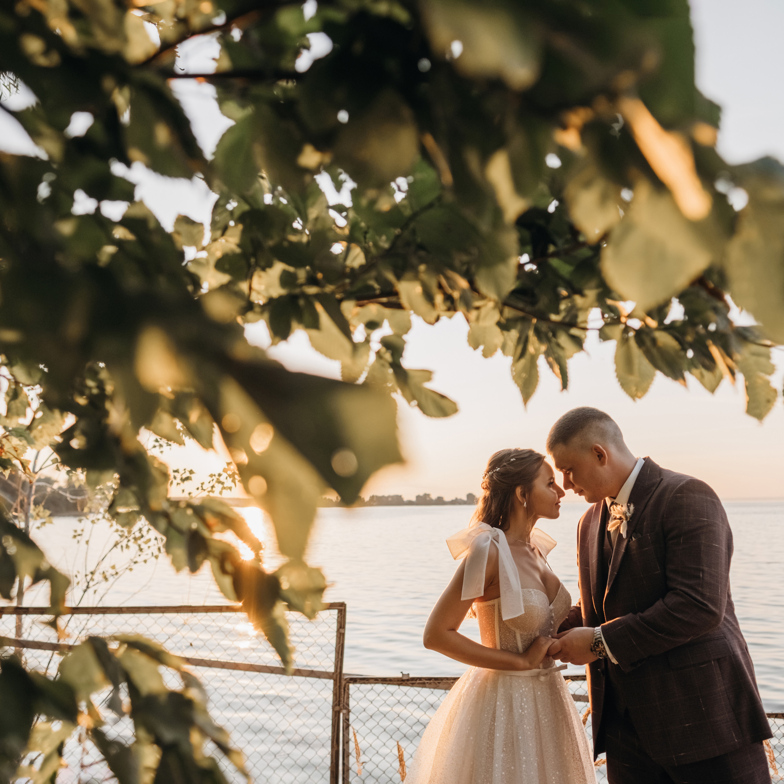 Отзывы о свадебном фотографе Анастасии Мышенковой. Свадебный и семейный фотограф в Ульяновске Анастасия Мышенкова