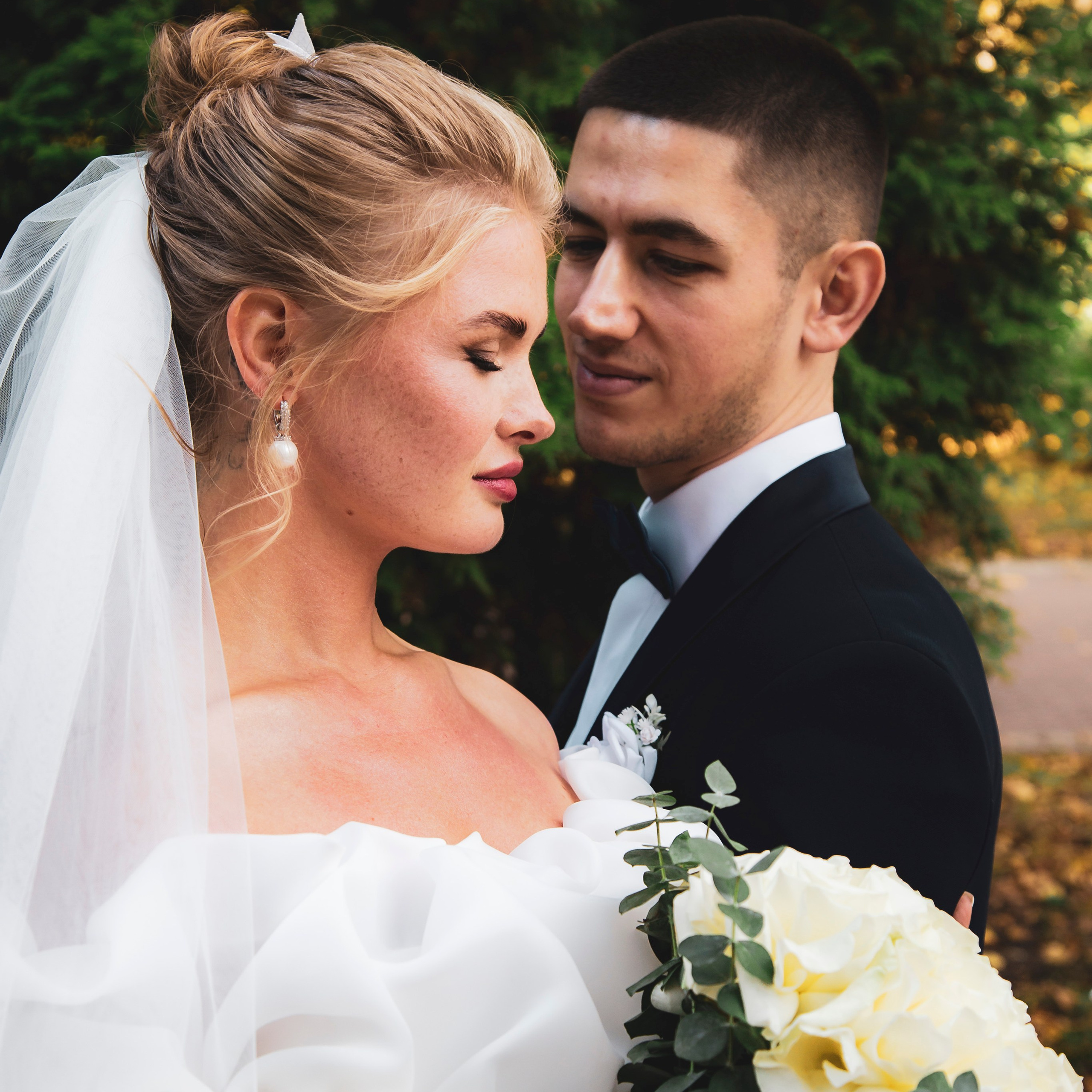 Валерия и Махач