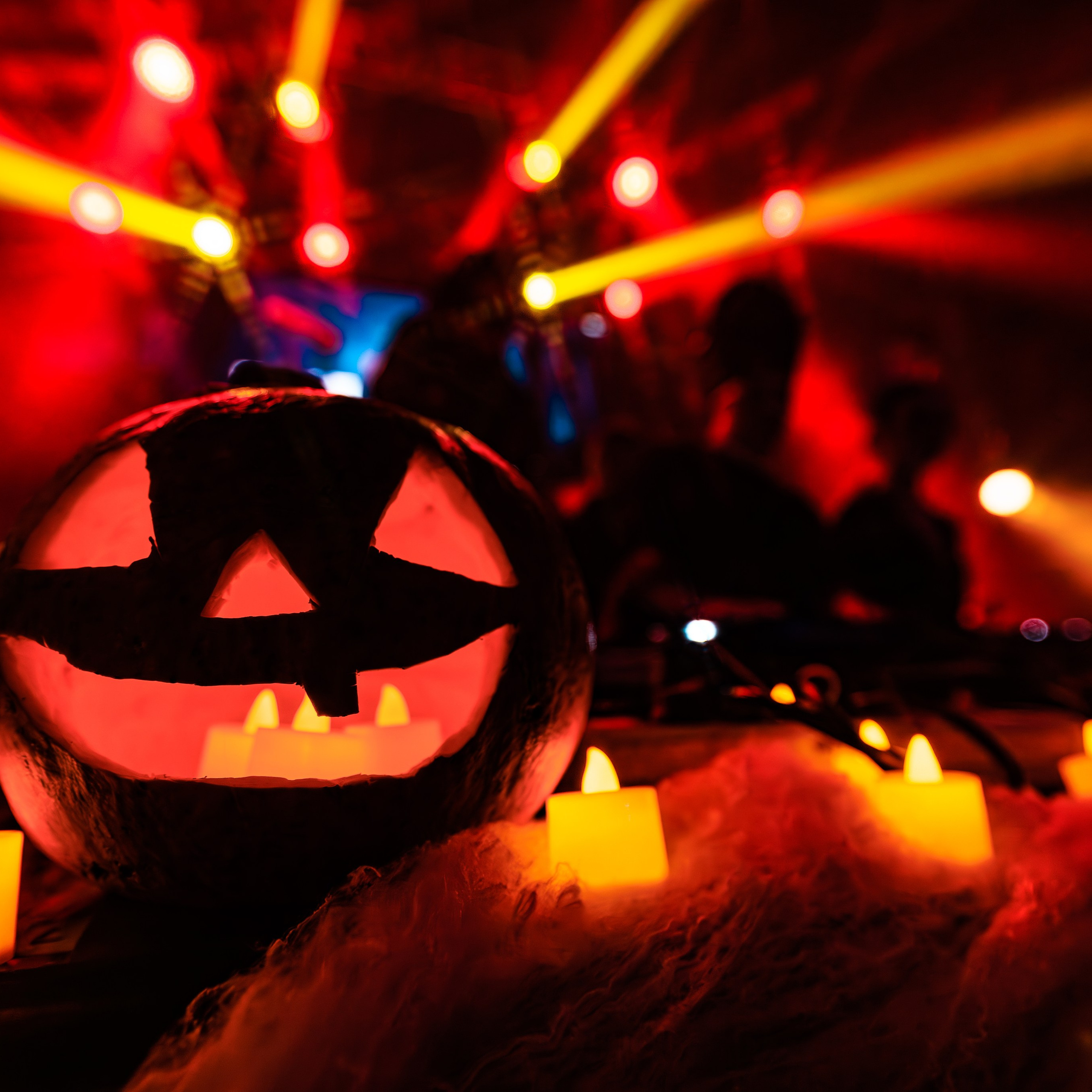 Стая | Halloween