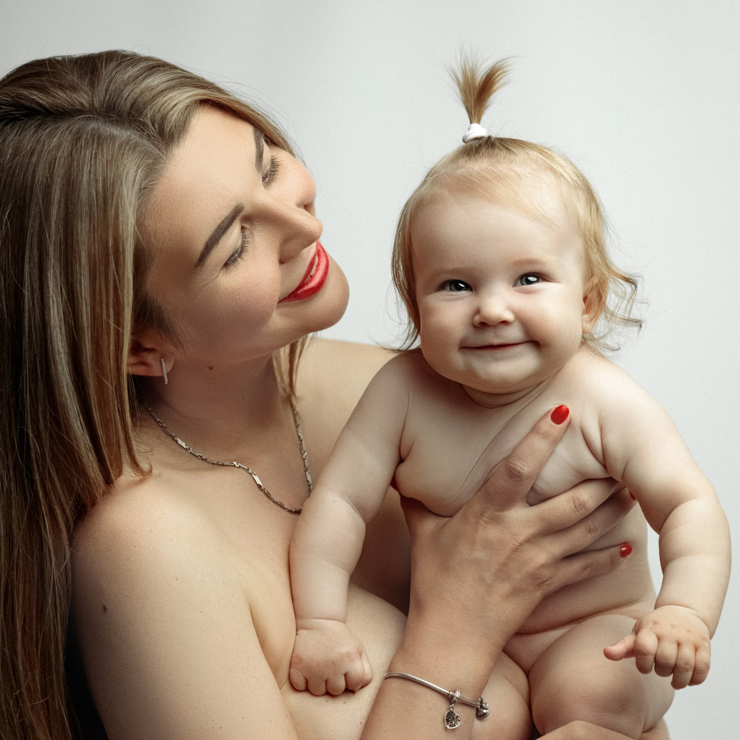 Отзывы о  детском фотографе. Детский семейный фотограф Великие Луки Анна Никонова