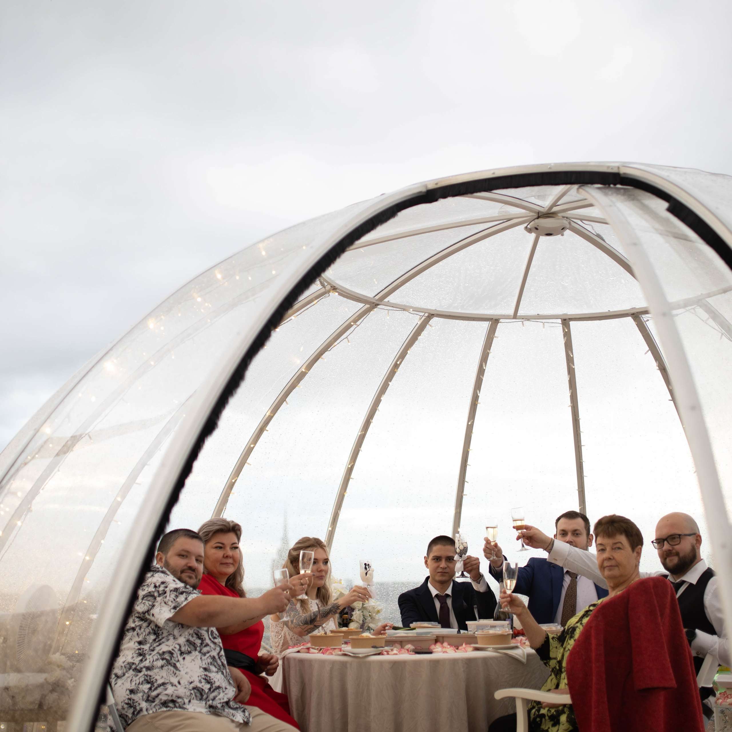 Банкет в иглу