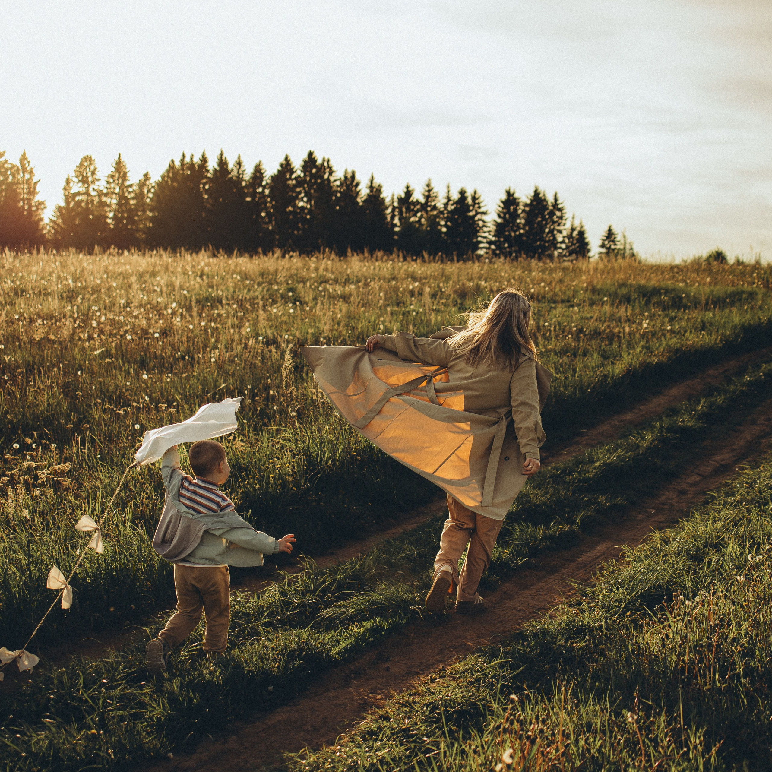 Фотосессия с воздушным змеем в Ижевске