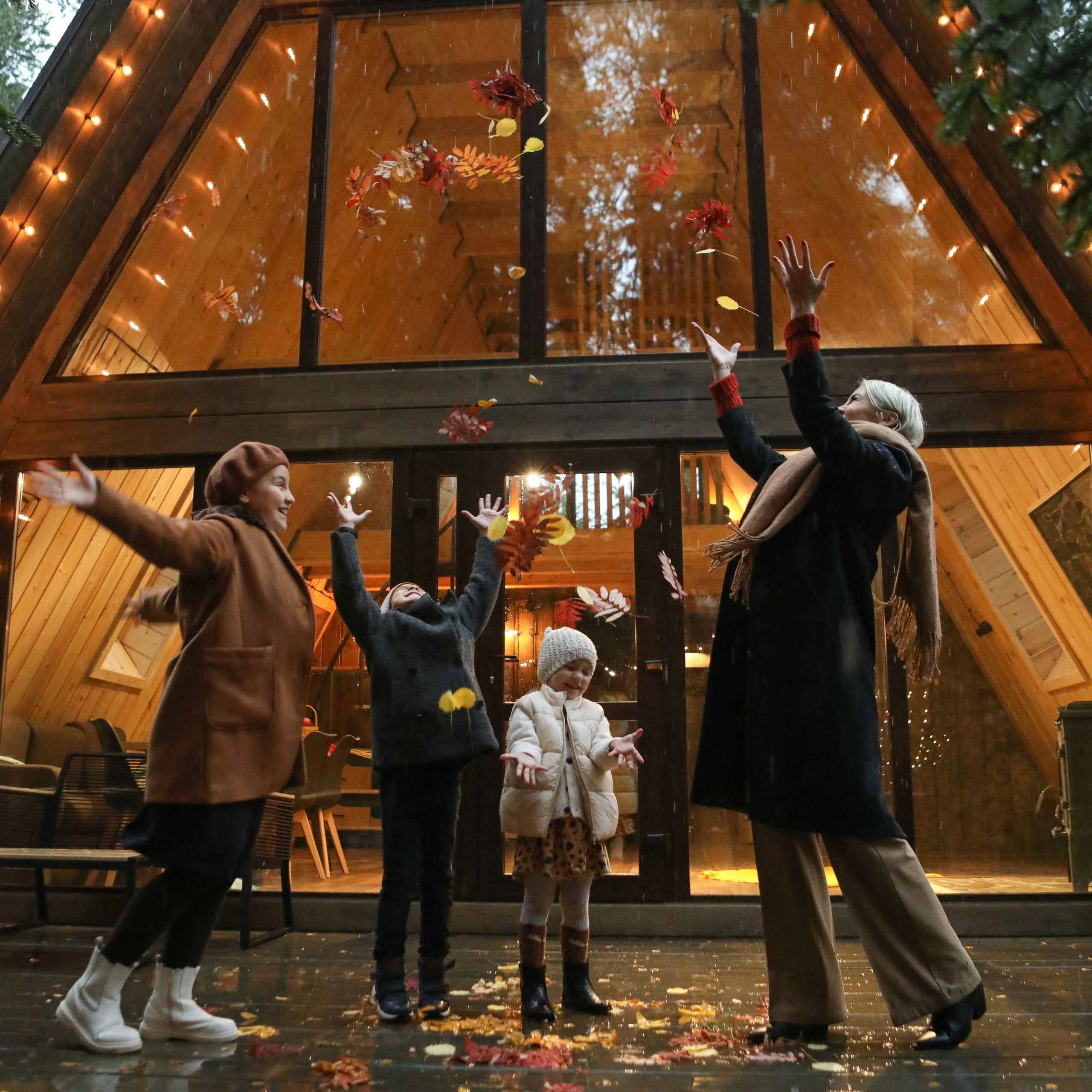 Наталья с детками загородный дом