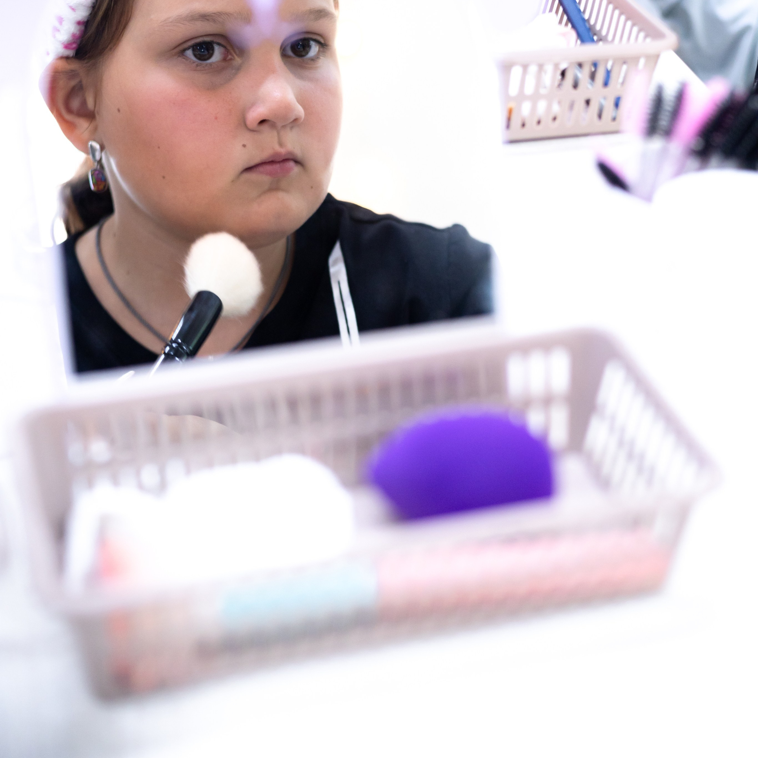 11 июля провели мастер-класс макияжа для девочек 9-11 лет. Школа для девочек во Владивостоке — Само Совершенство